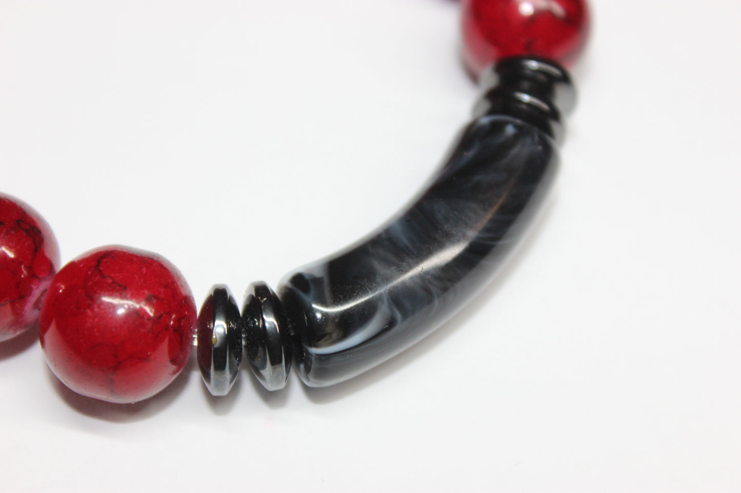 Red & Marble Black Beaded Bracelet