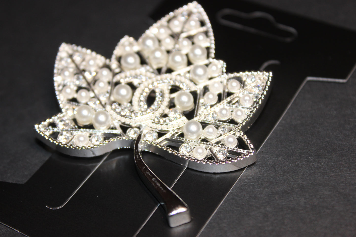 Pearl & Silver Brooch Pin