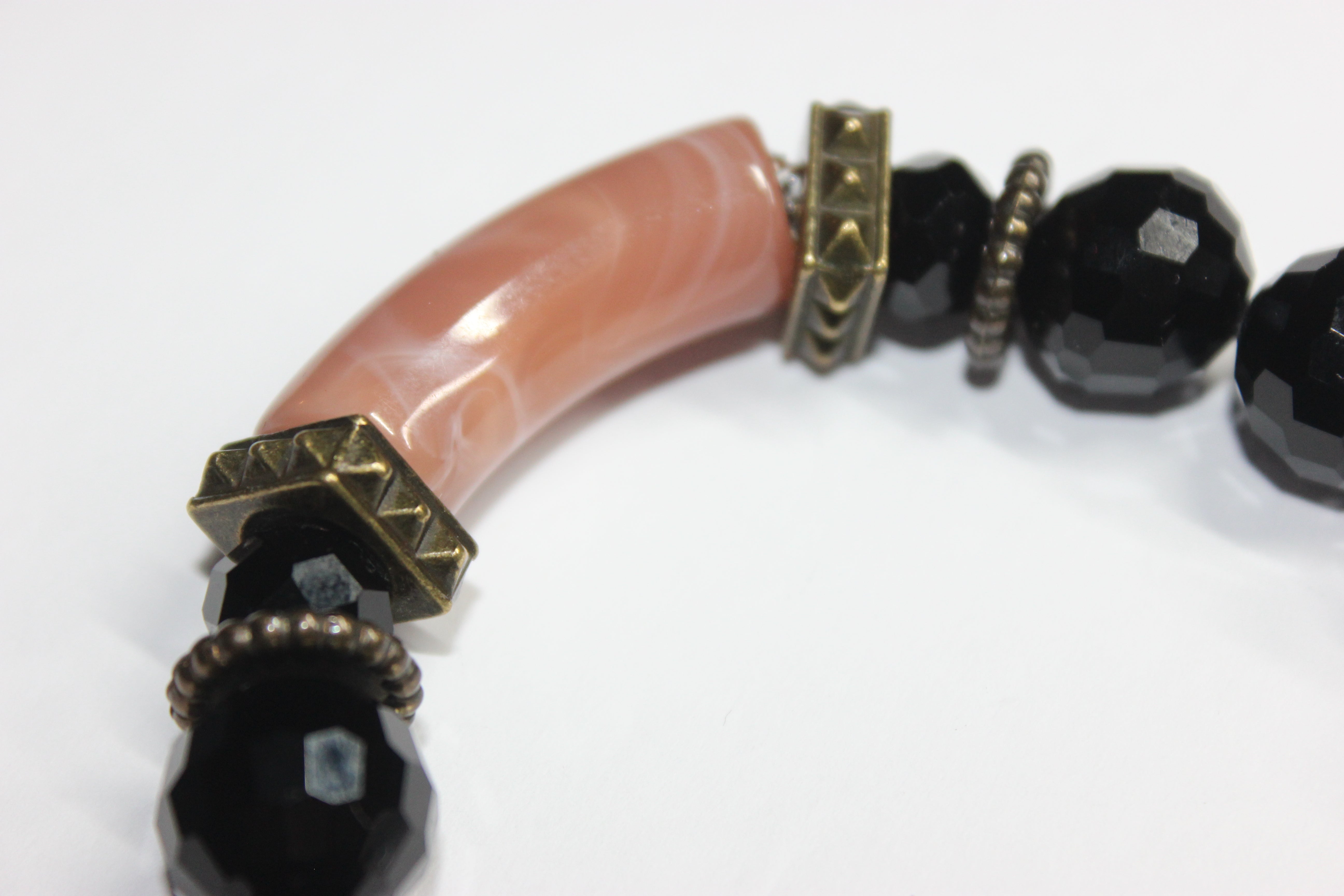 Lórc Black Ice Beaded Bracelet