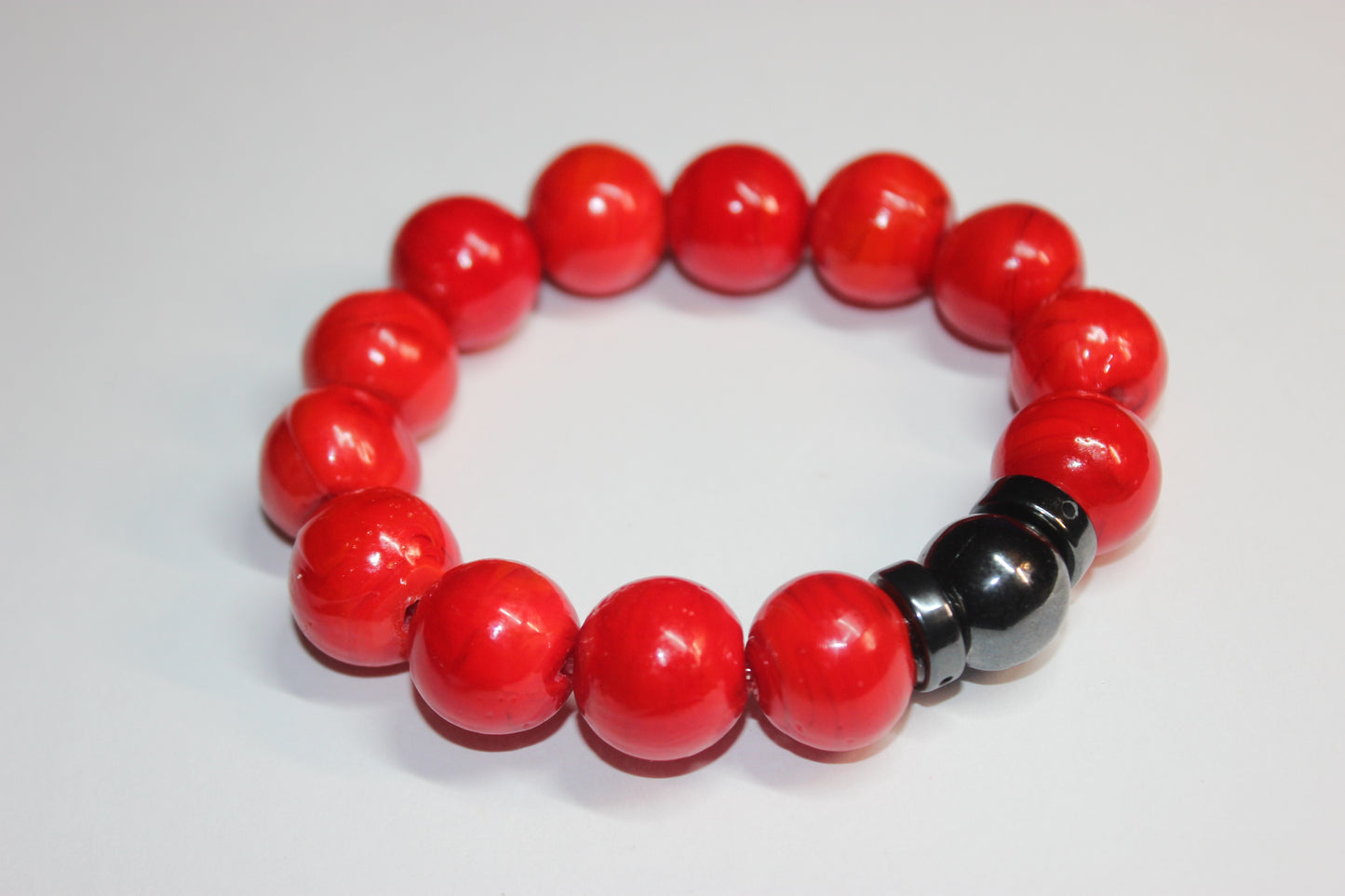 Bright Red & Hematite Ceramic Bracelet 18mm