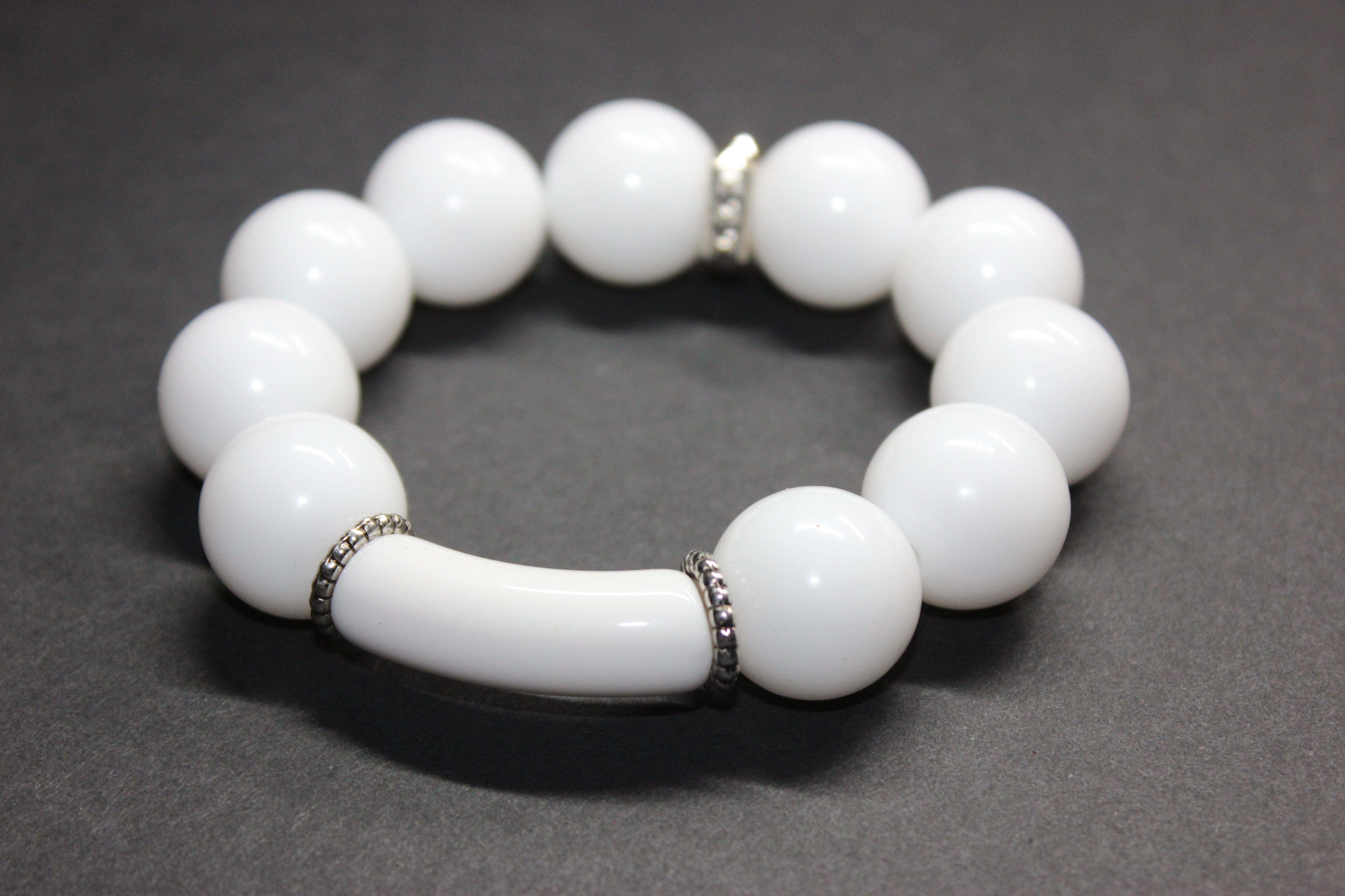 White & Silver Large Beaded Bracelet