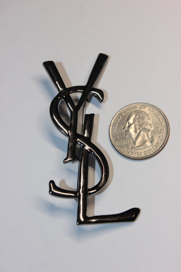Black Brooch Pin