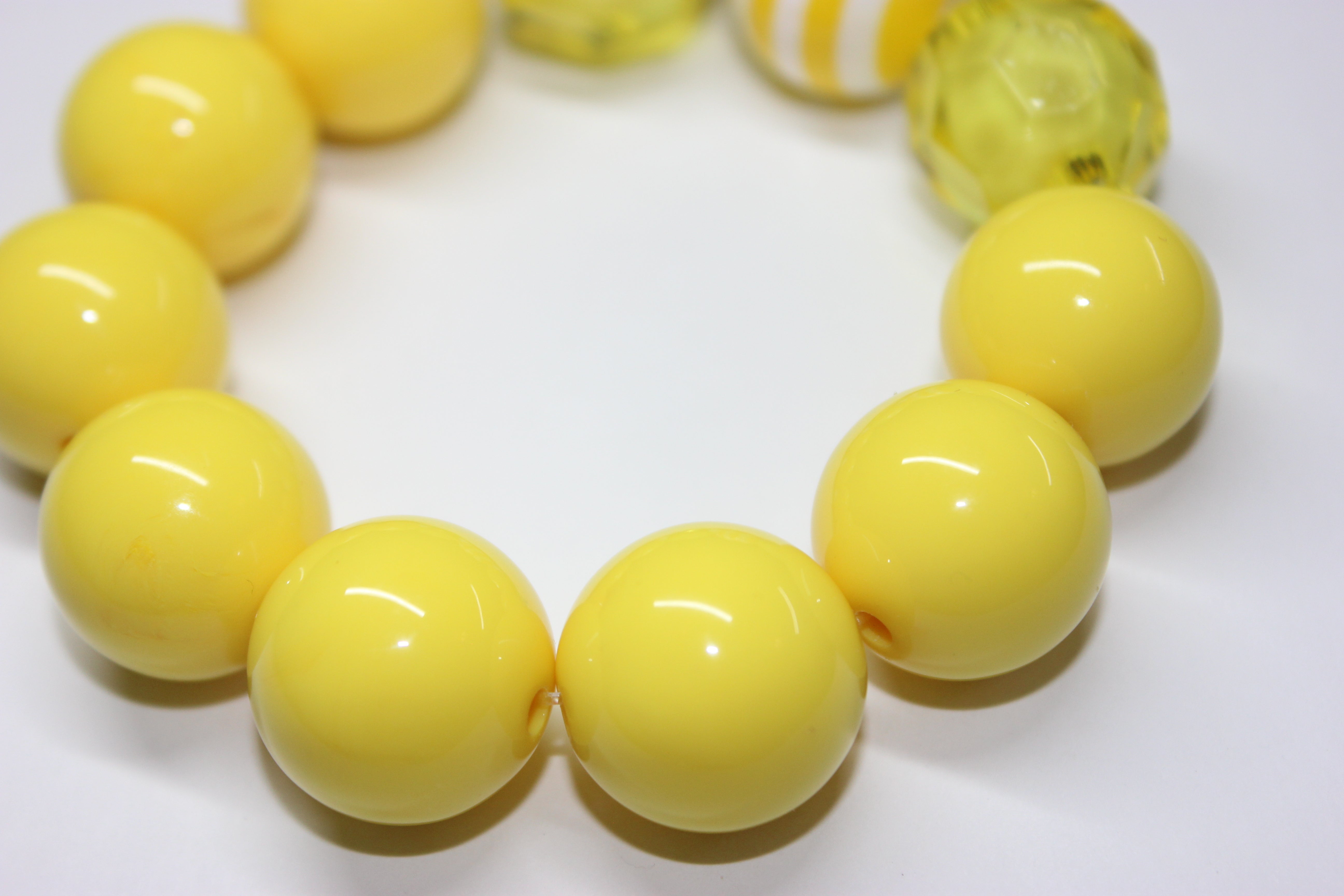 Yellow & White Large Beaded Bracelet