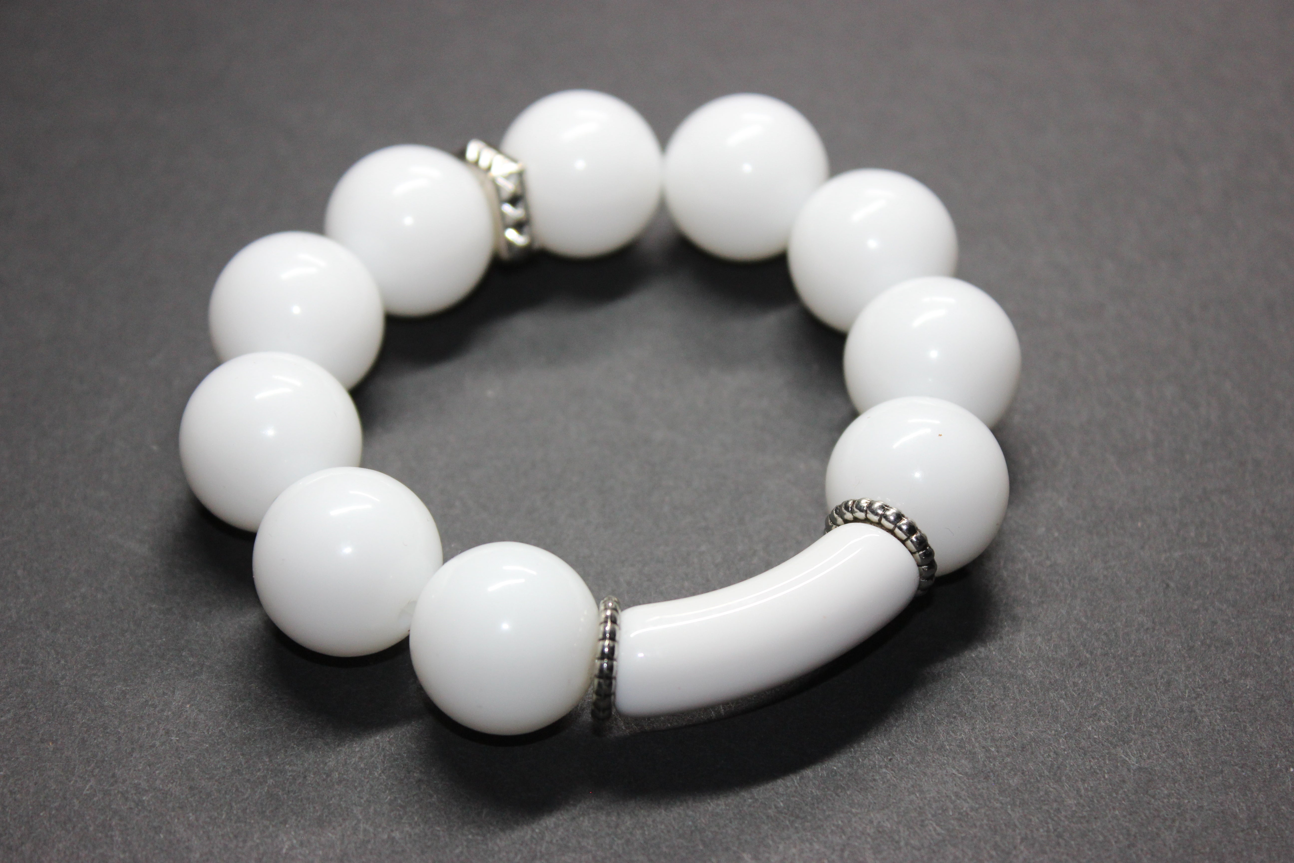 White & Silver Large Beaded Bracelet