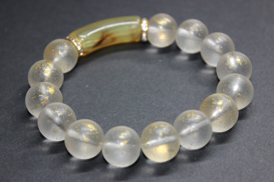 Eznàli Beaded Bracelet with Gold