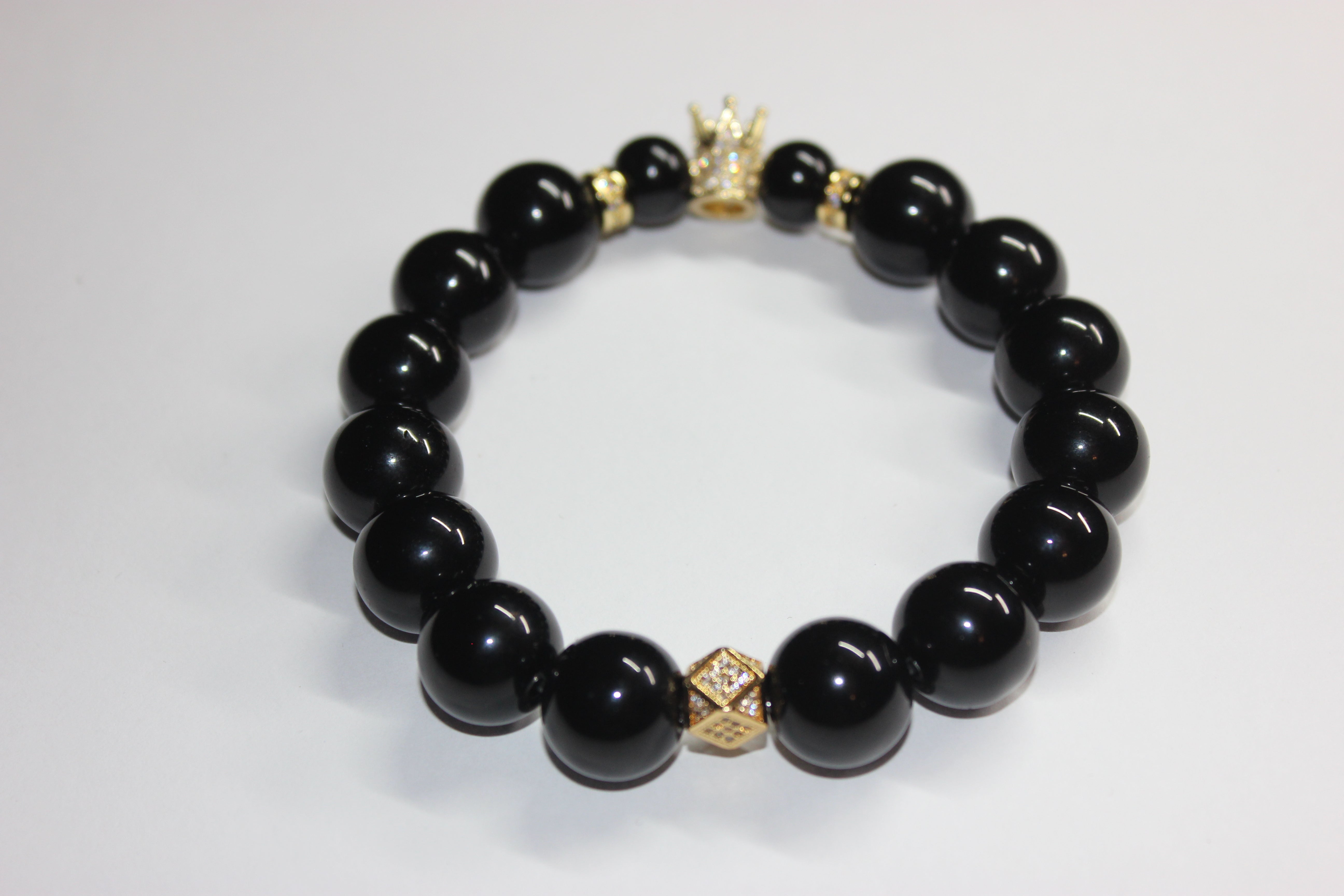 💪🏽MENSWEAR💪🏽 Black & Gold Upright Crown Bracelet