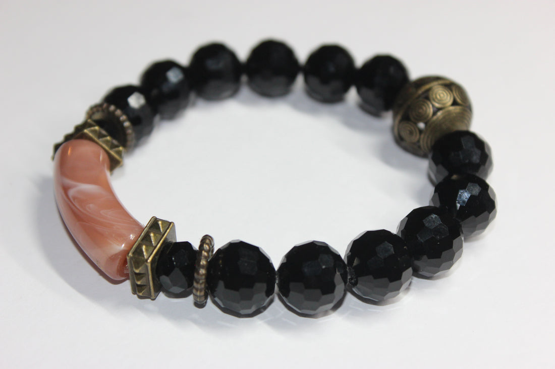 Lórc Black Ice Beaded Bracelet