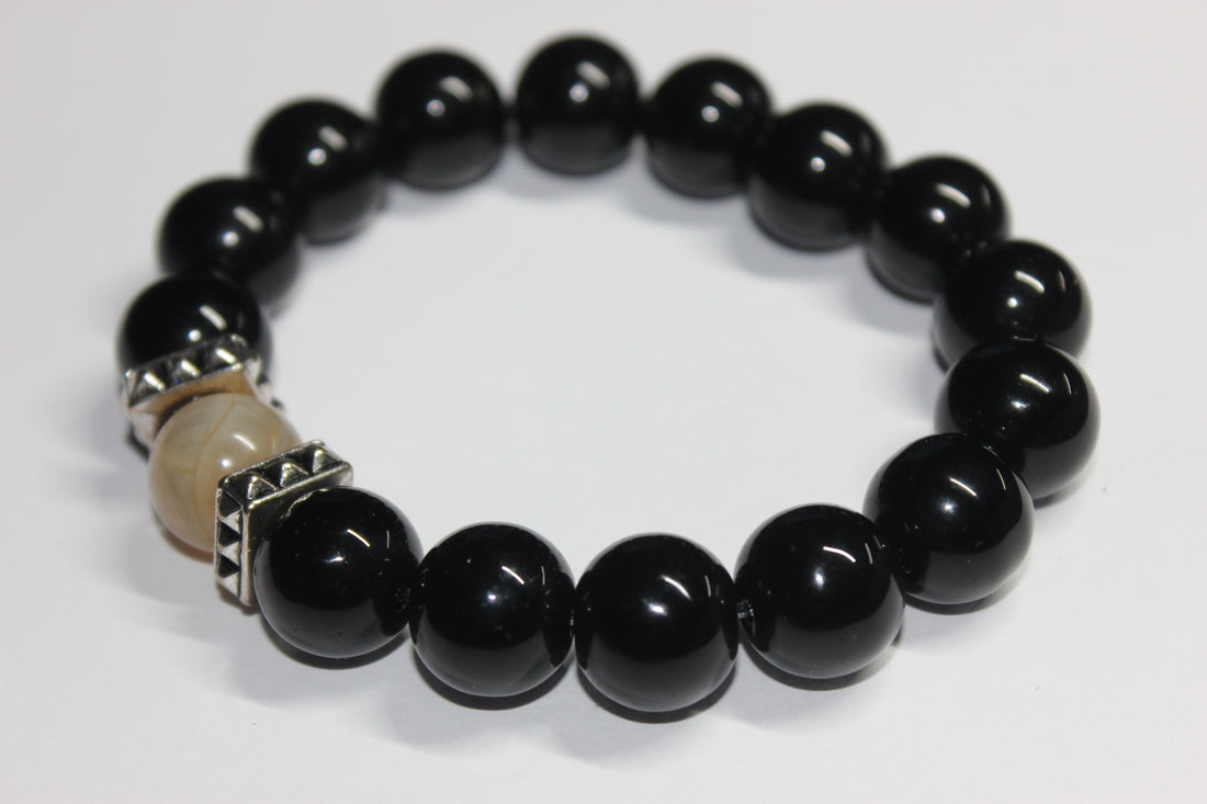 Midriè Black Beaded Bracelet