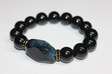 Artré Black Beaded Bracelet with Gold