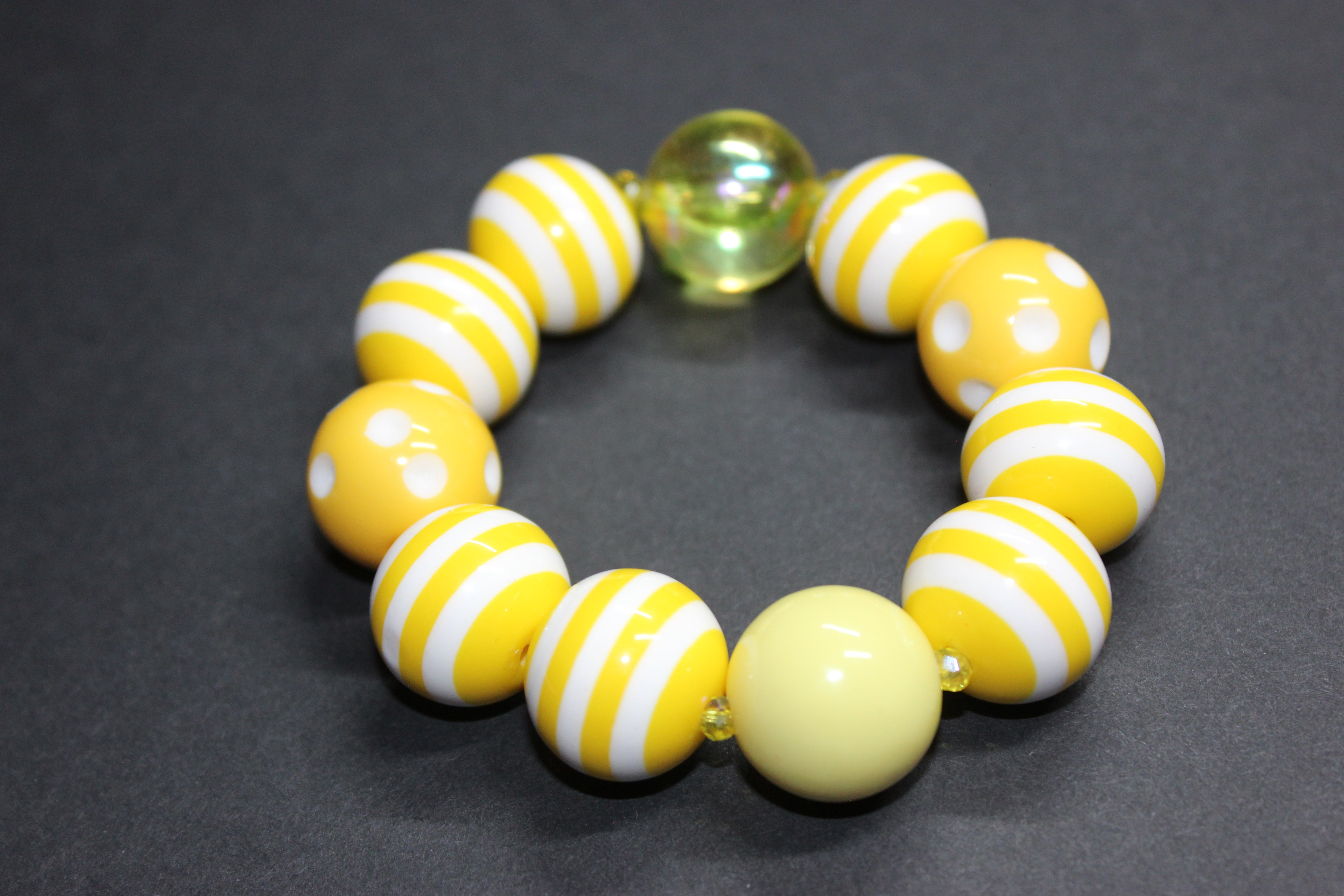 Yellow & White Large Beaded Bracelet