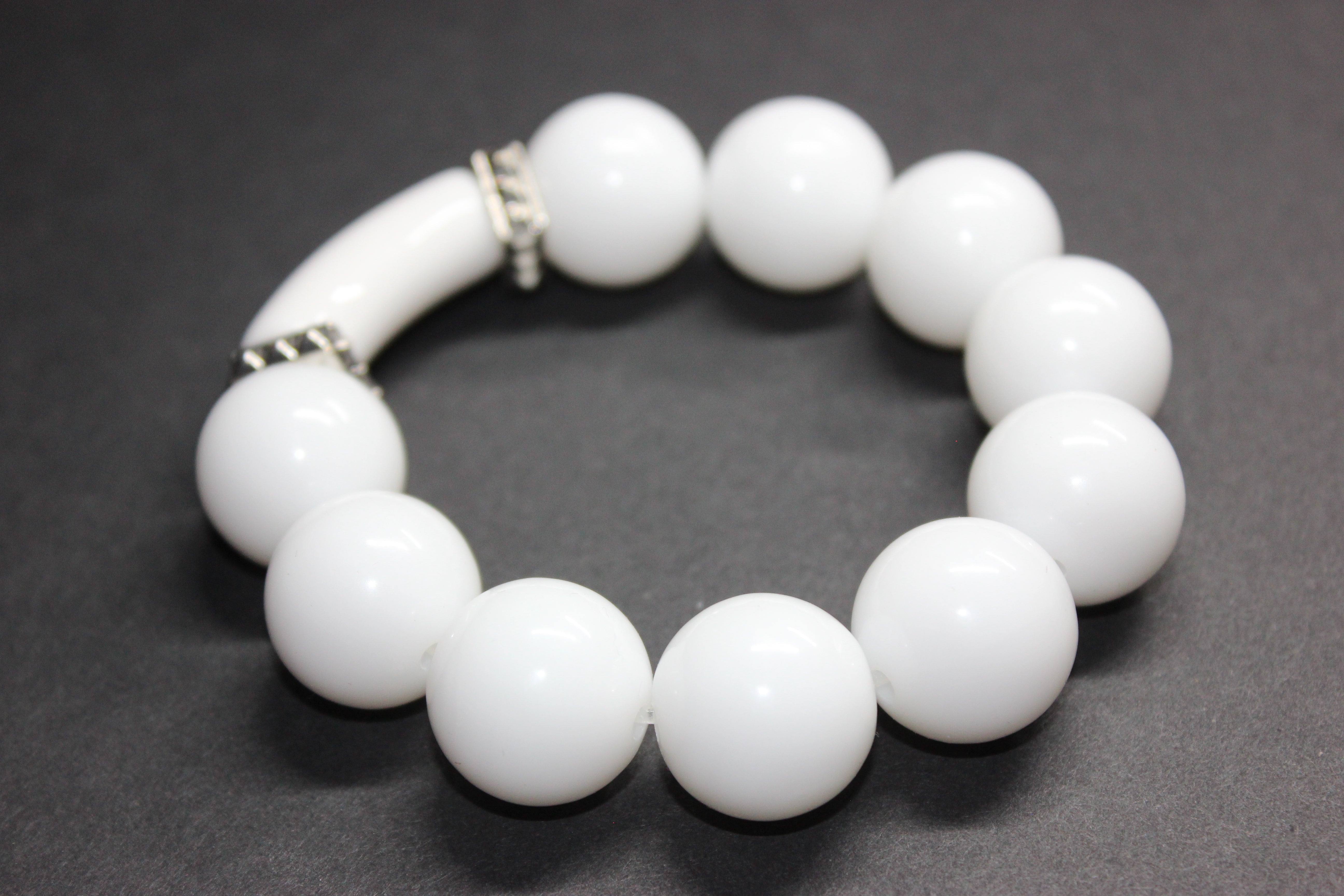 White & Silver Large Beaded Bracelet