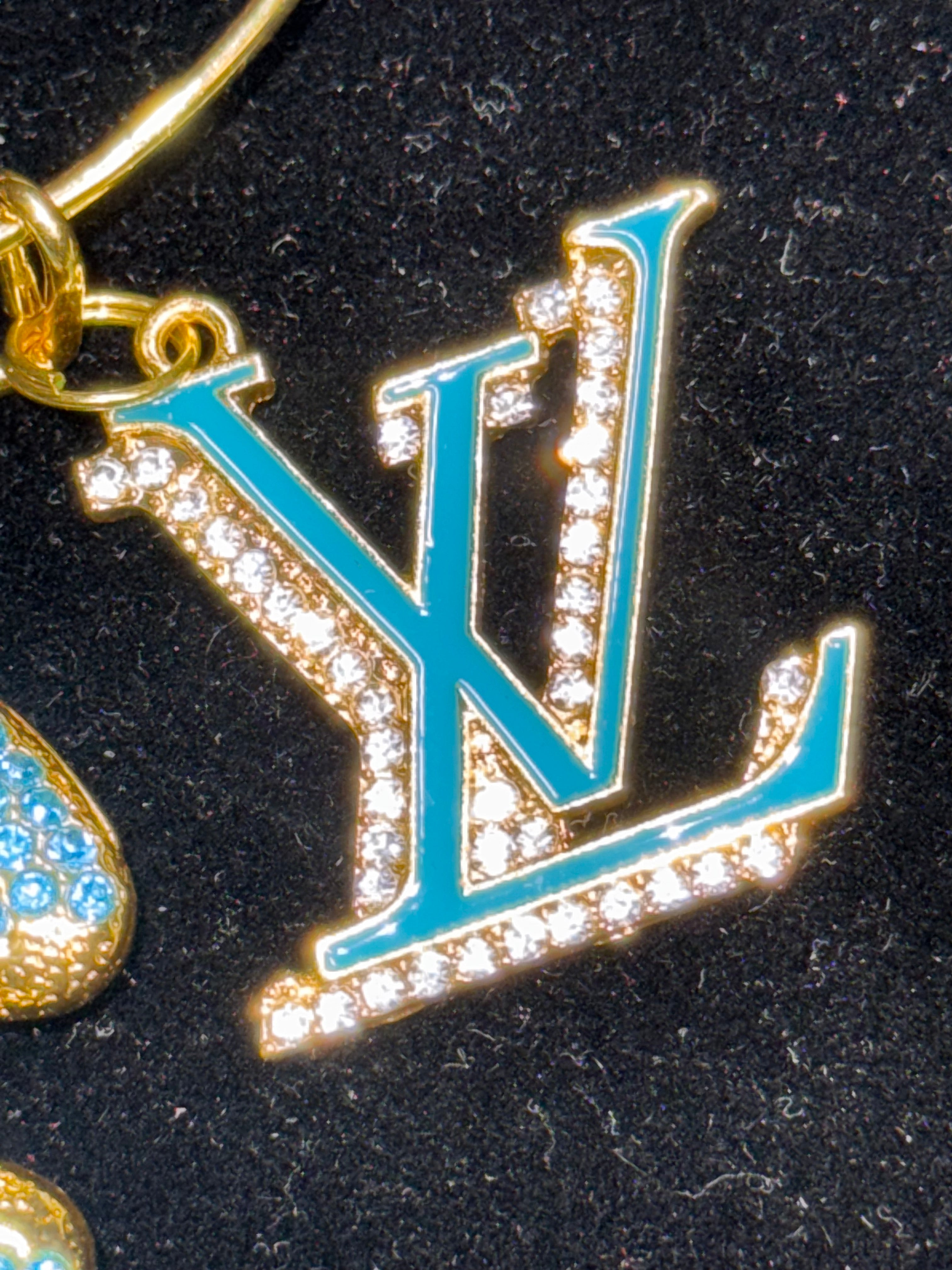 Turquoise/Aquamarine & Gold Charm Bangle