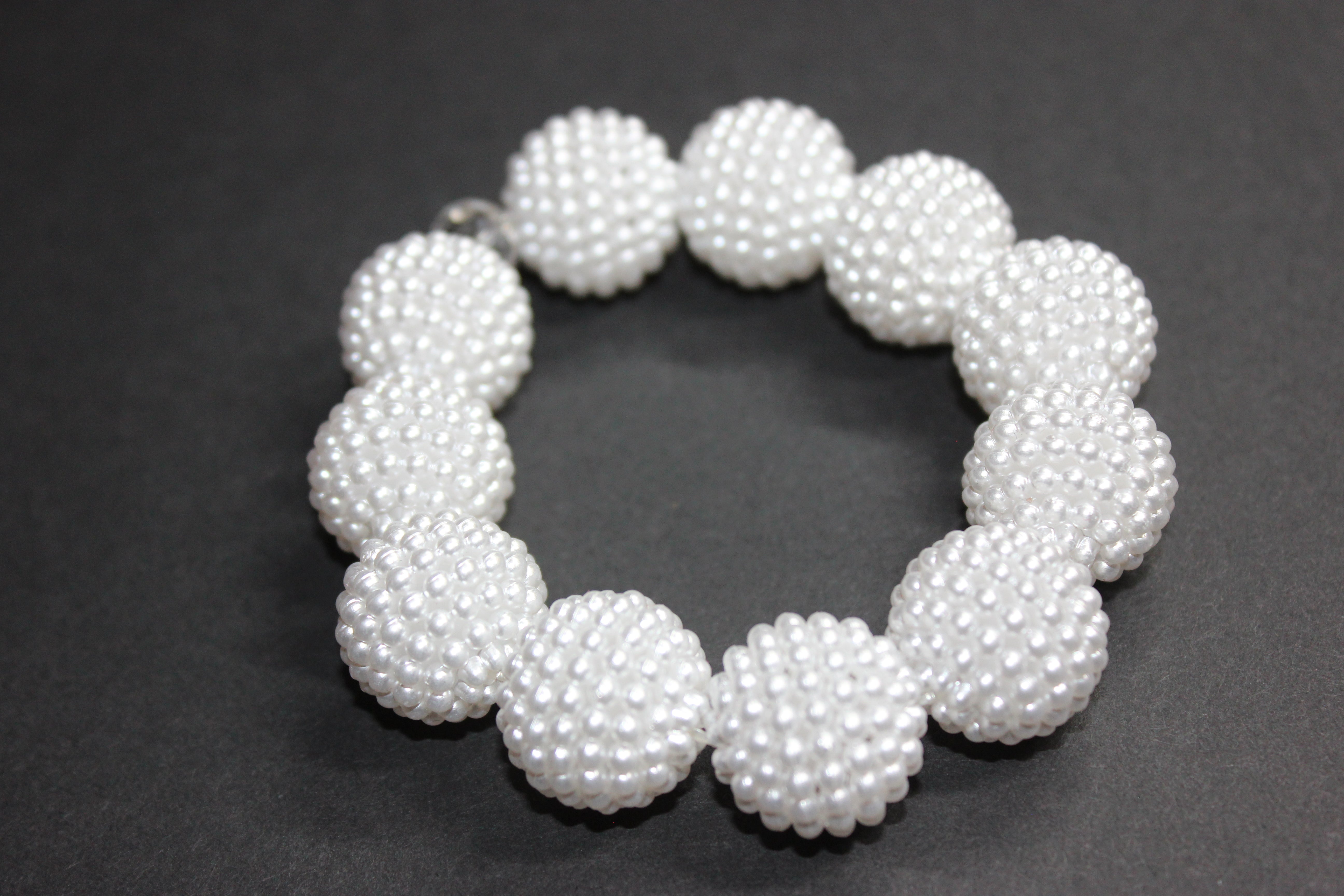 White Large Pearl Bracelet