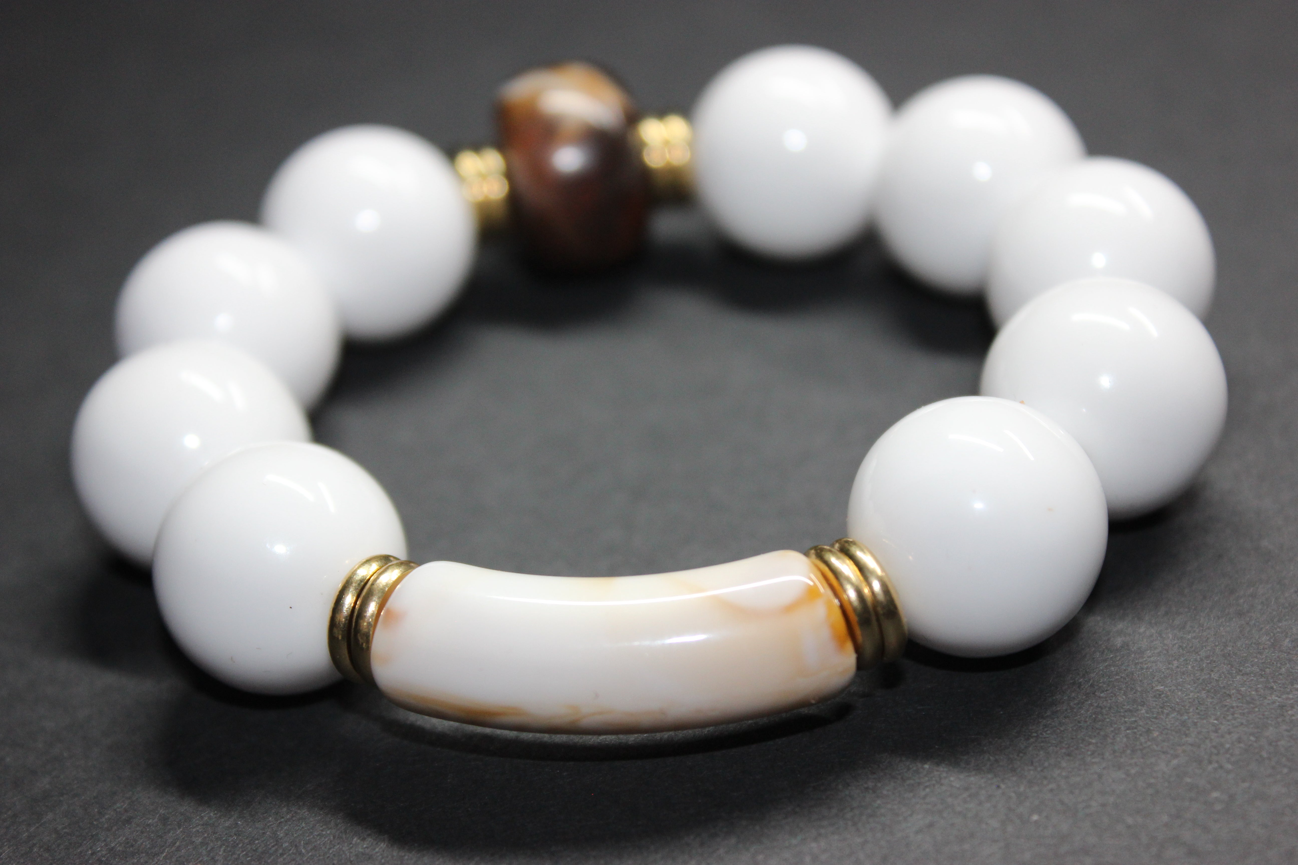 White Brown & Gold Large Beaded Bracelet