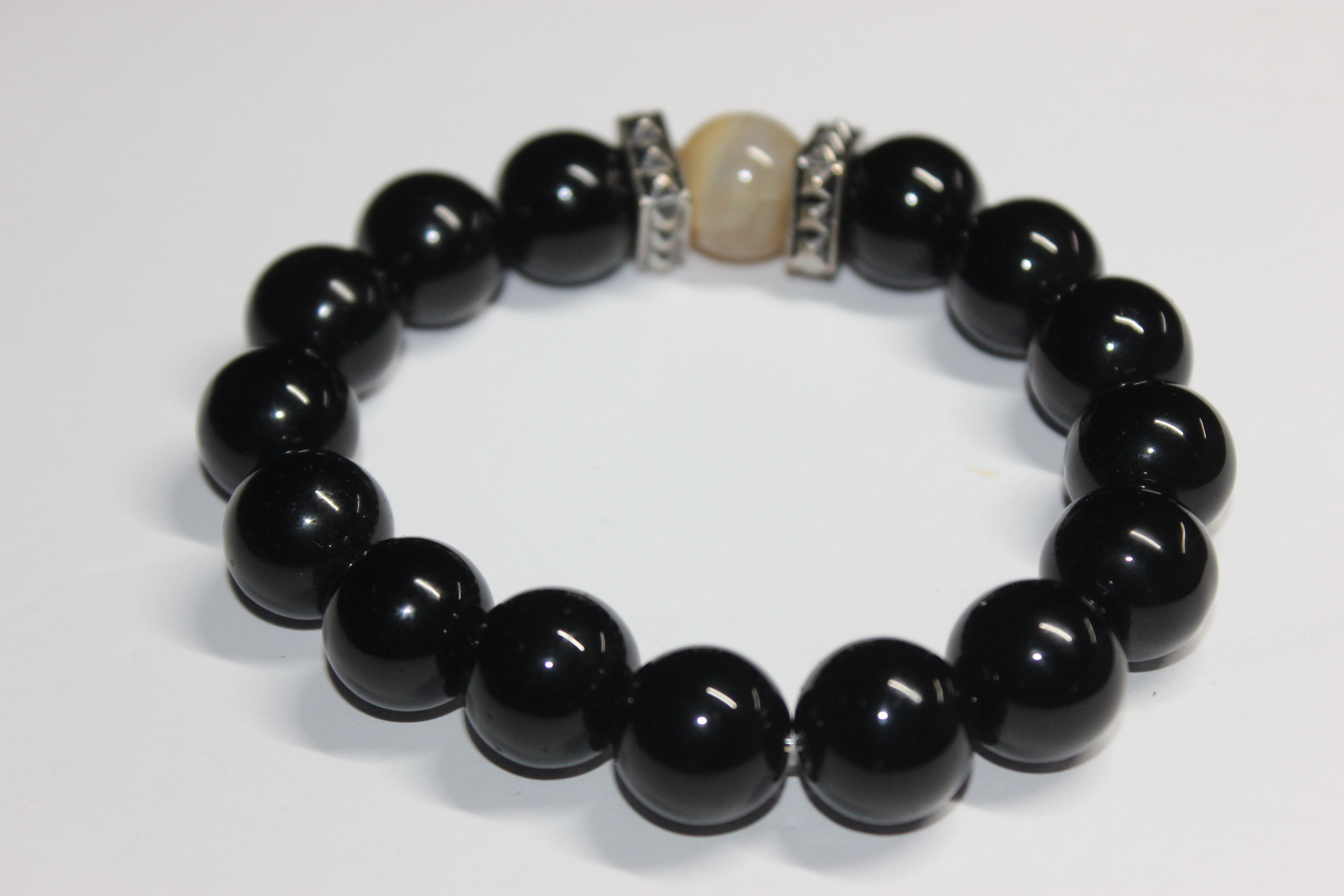 Midriè Black Beaded Bracelet