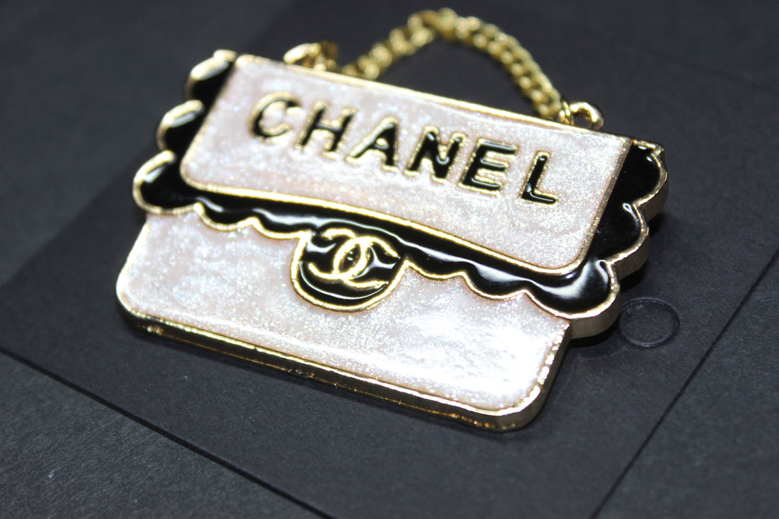 Mauve/Black & Gold Brooch Pin