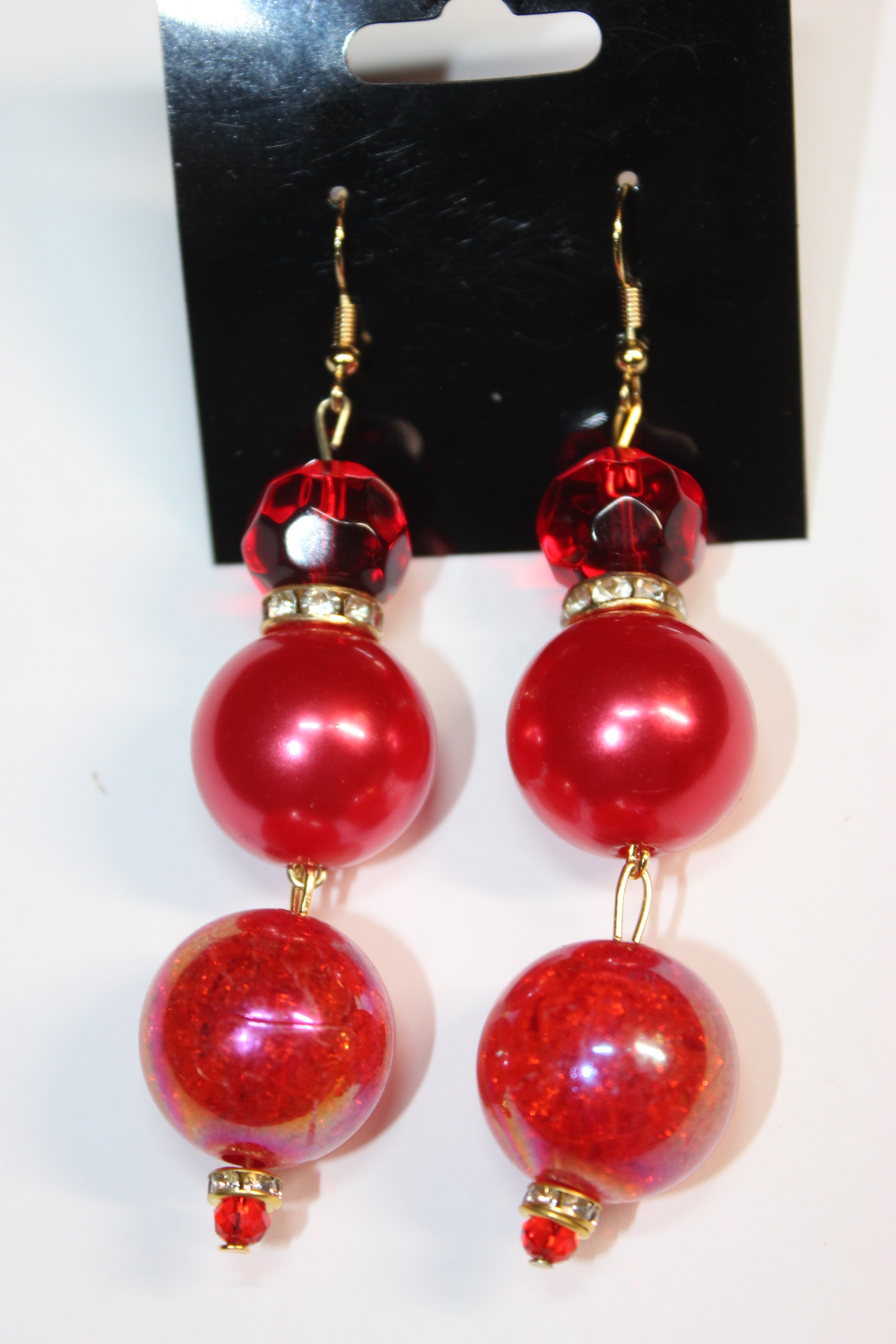 Shades Of Red w/ Gold Earrings