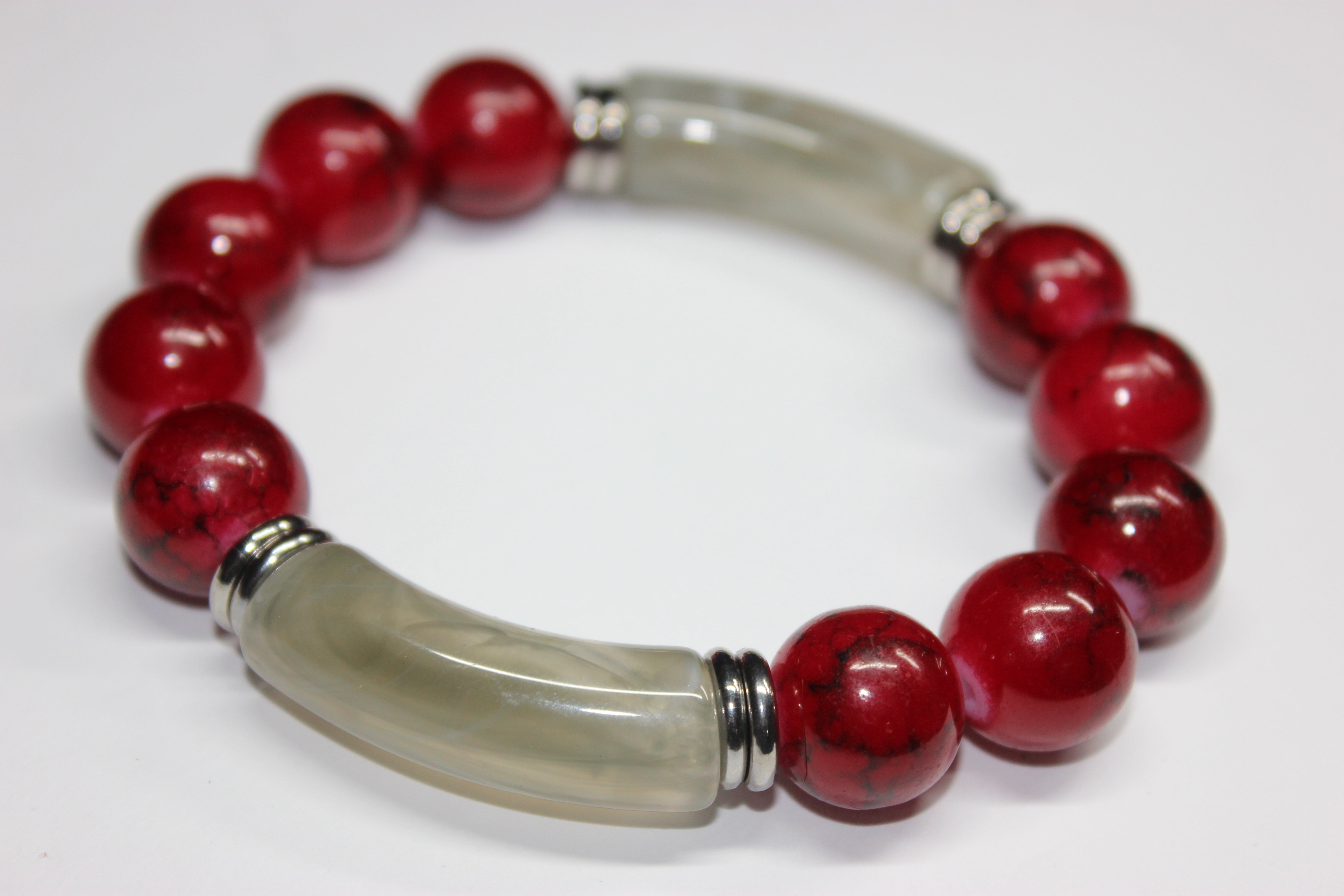 Grey & Red Onrè Beaded Bracelet