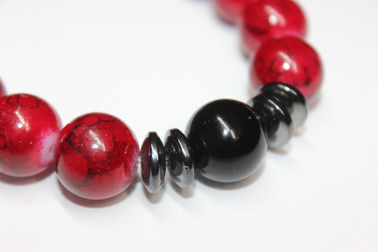 Red & Marble Black Beaded Bracelet