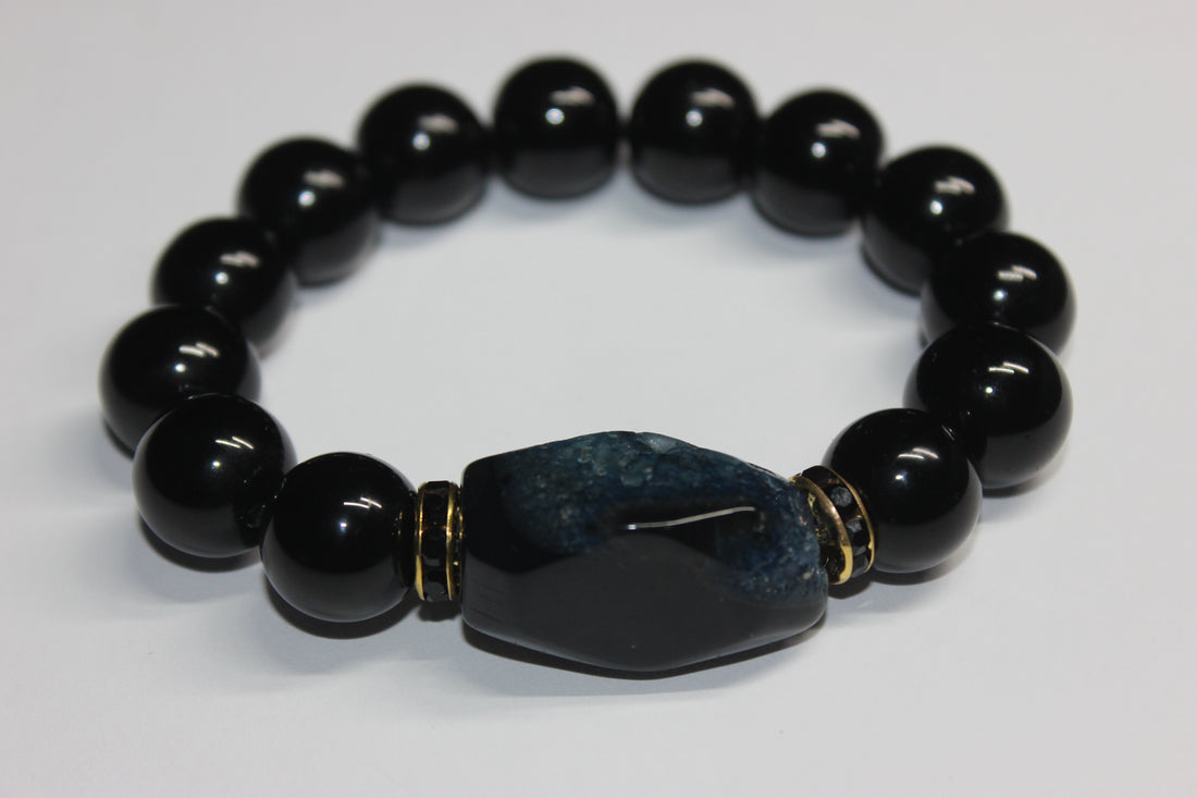 Artré Black Beaded Bracelet with Gold