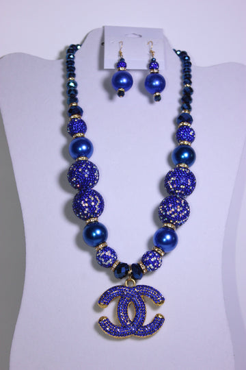 Stonewashed Blue Pearl & Rhinestone Charm Necklace Set with Earrings (Gold)