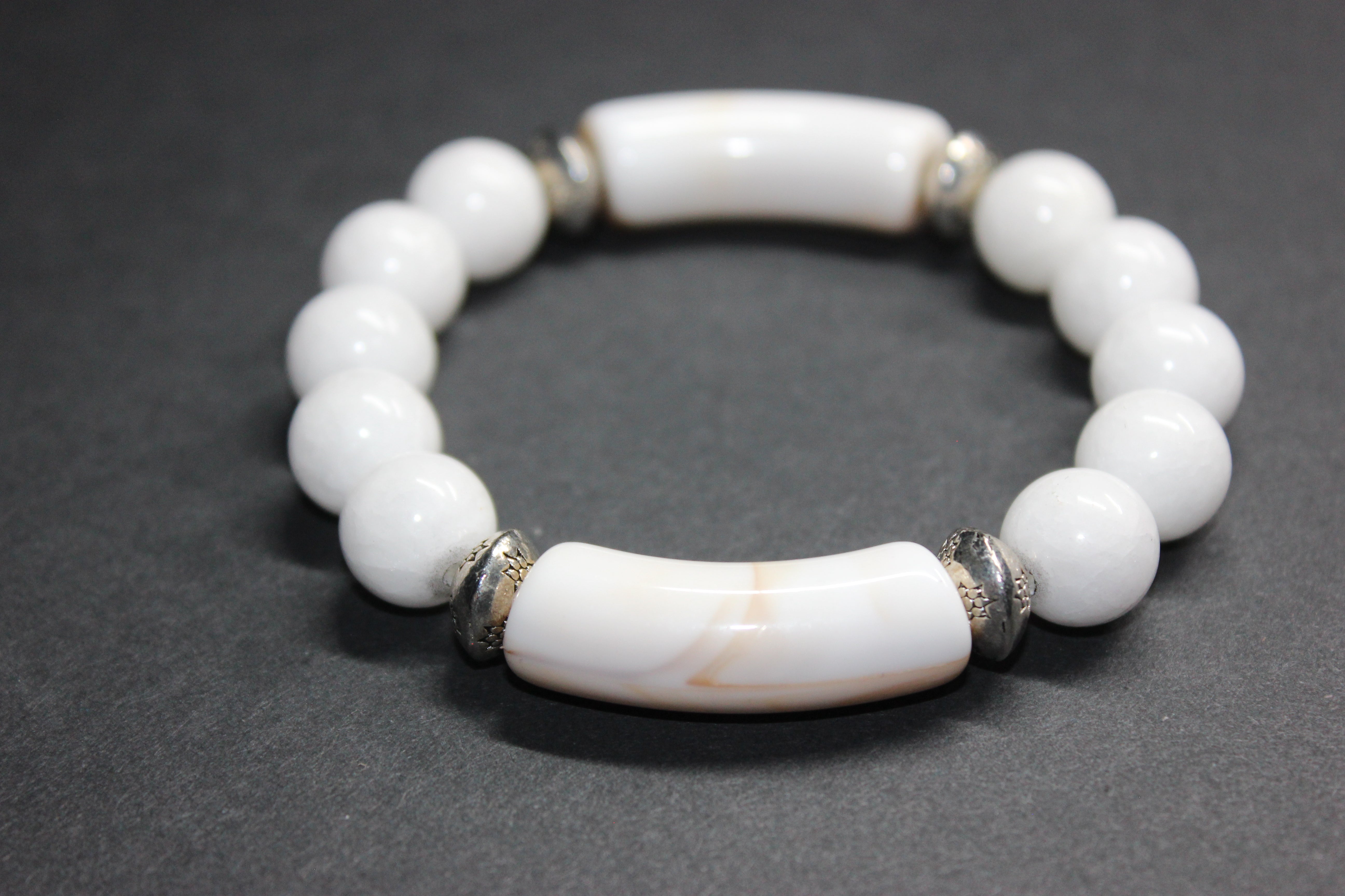 White & Silver Beaded Bracelet ONRÉ Collection