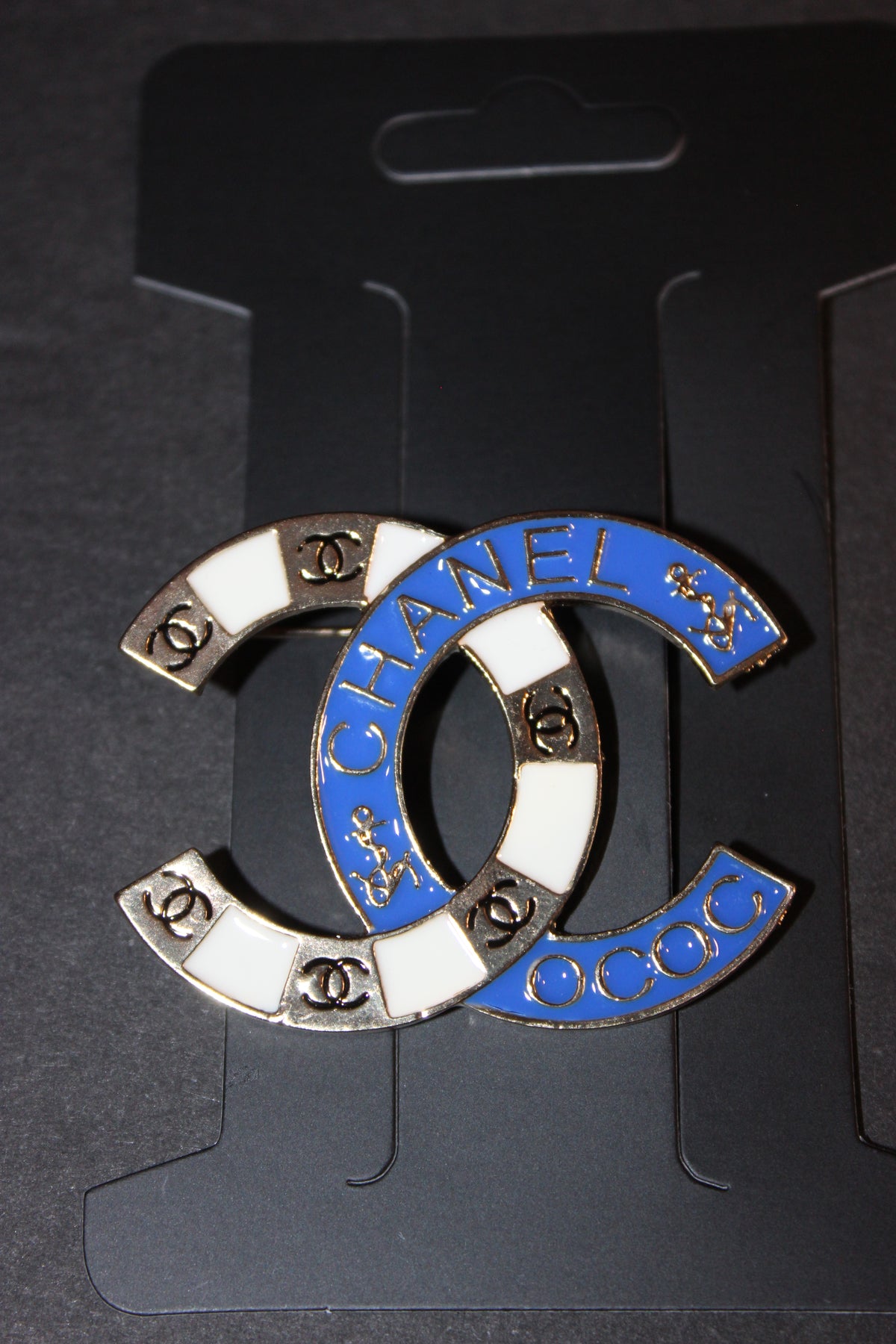 Blue Gold & White Brooch Pin