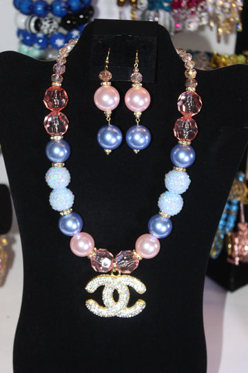 Shades Of Pink & Blue Pearl & Rhinestone Charm Necklace & Earrings Set (GOLD)