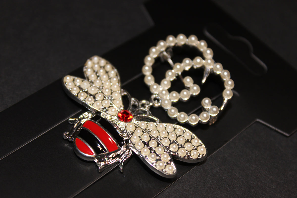 Pearl Silver with Red & Black Brooch Pin