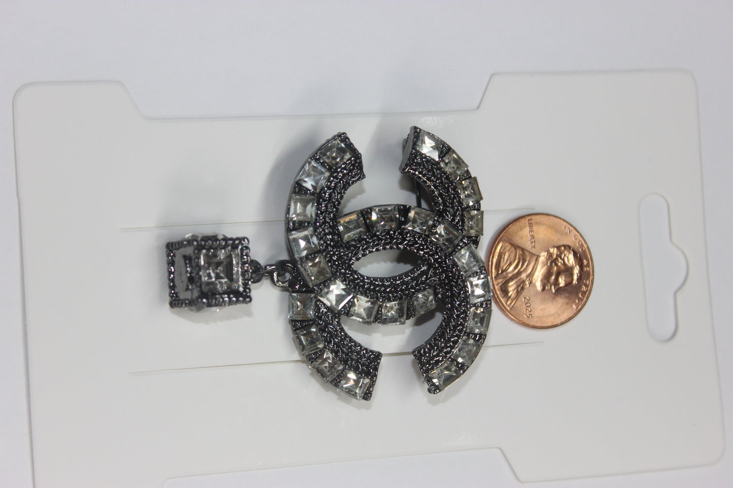 Rhinestone & Black Brooch Pin