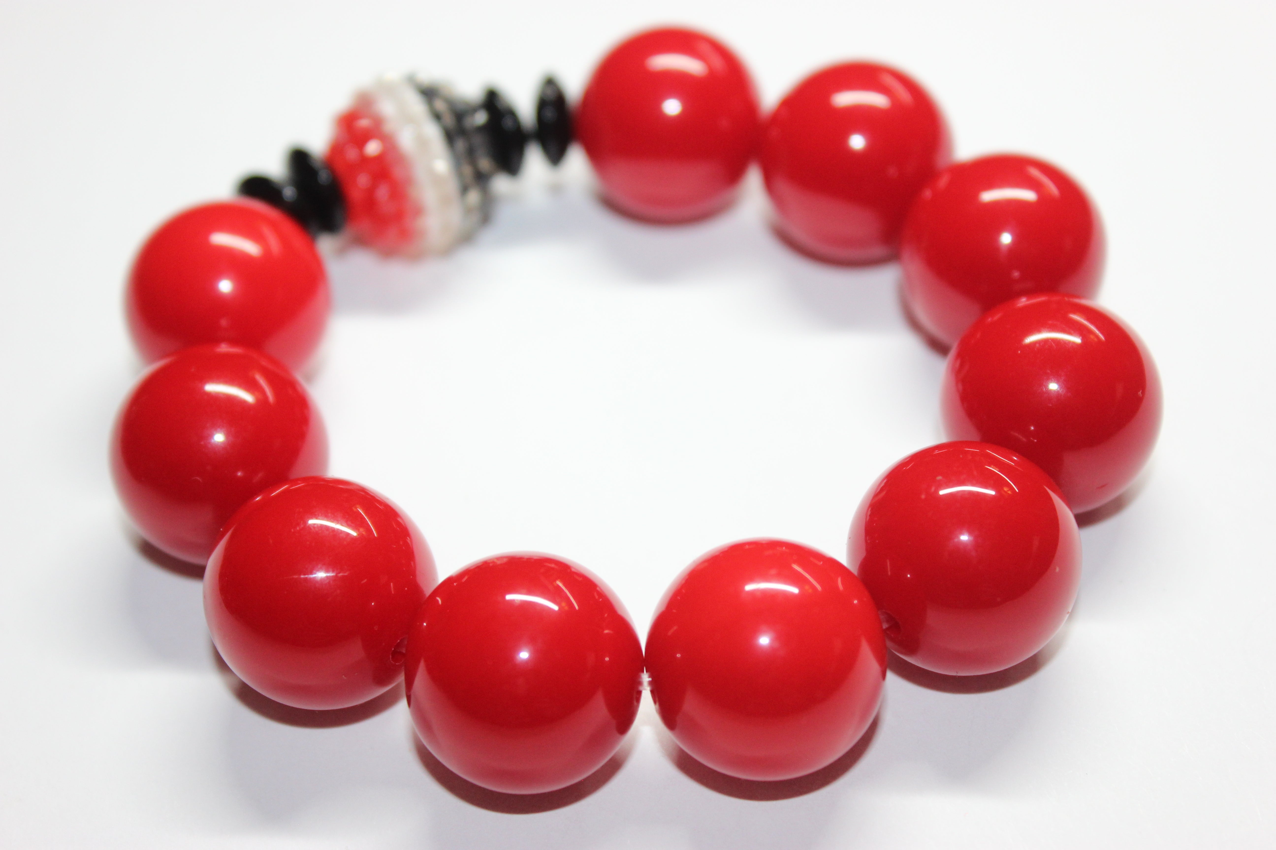 Red Black & White Beaded Bracelet