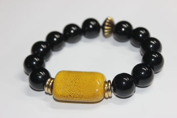 Raitiòn Bracelet w/ Gold