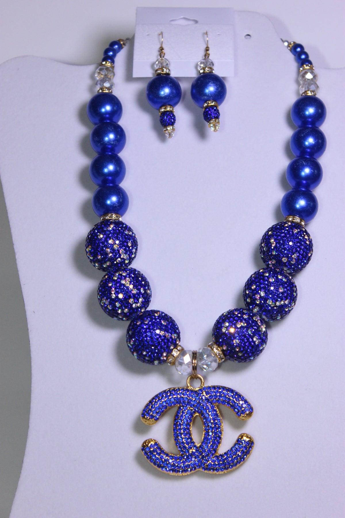 Blue Stonewashed Pearl & Rhinestone Charm Necklace Set with Earrings (GOLD)