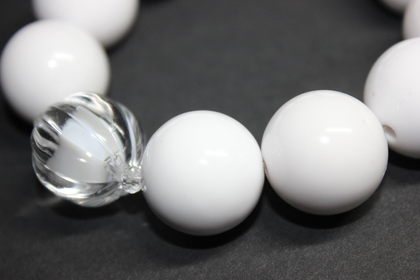 White Large Beaded Bracelet