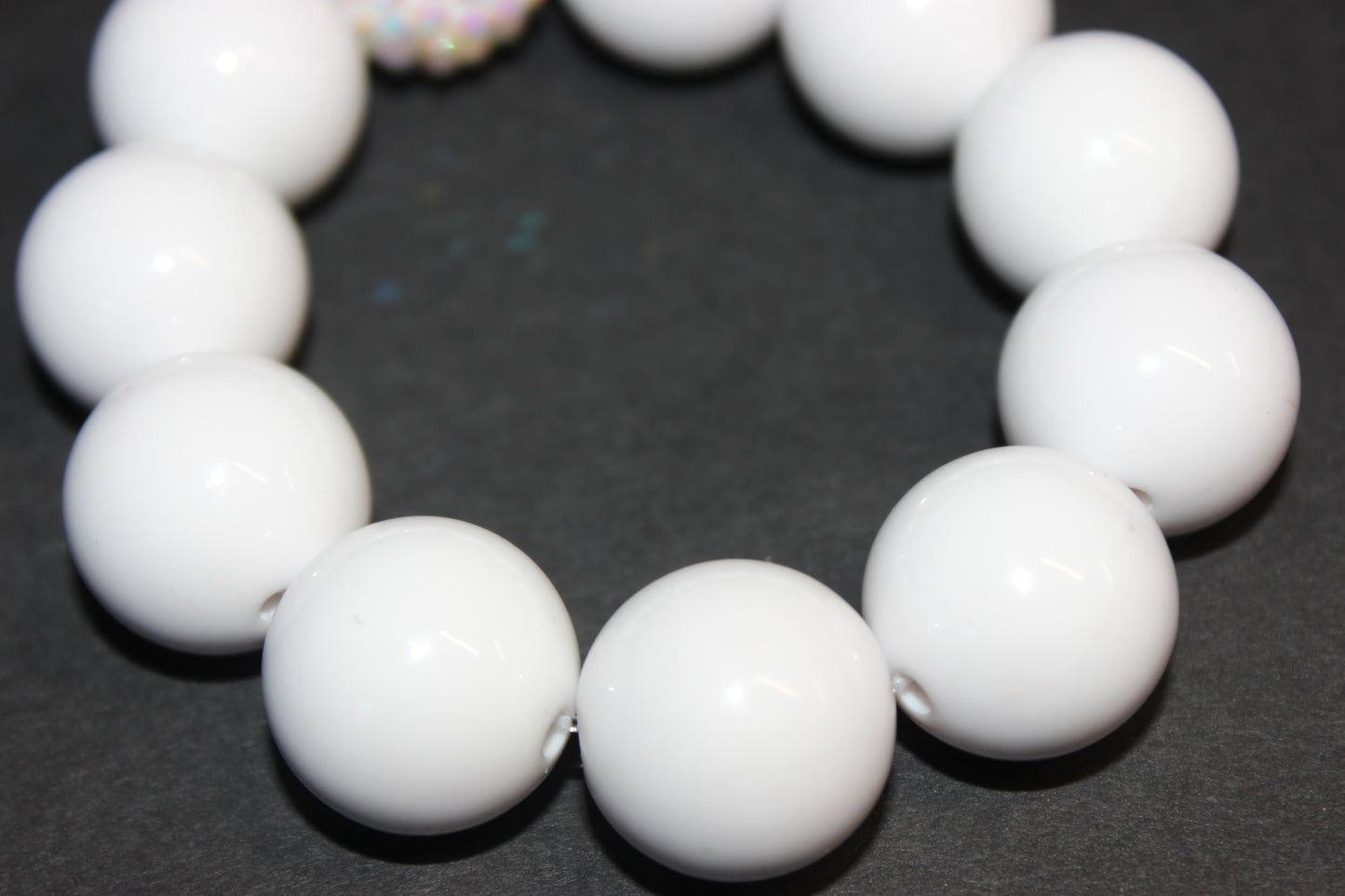 White Large Beaded Bracelet
