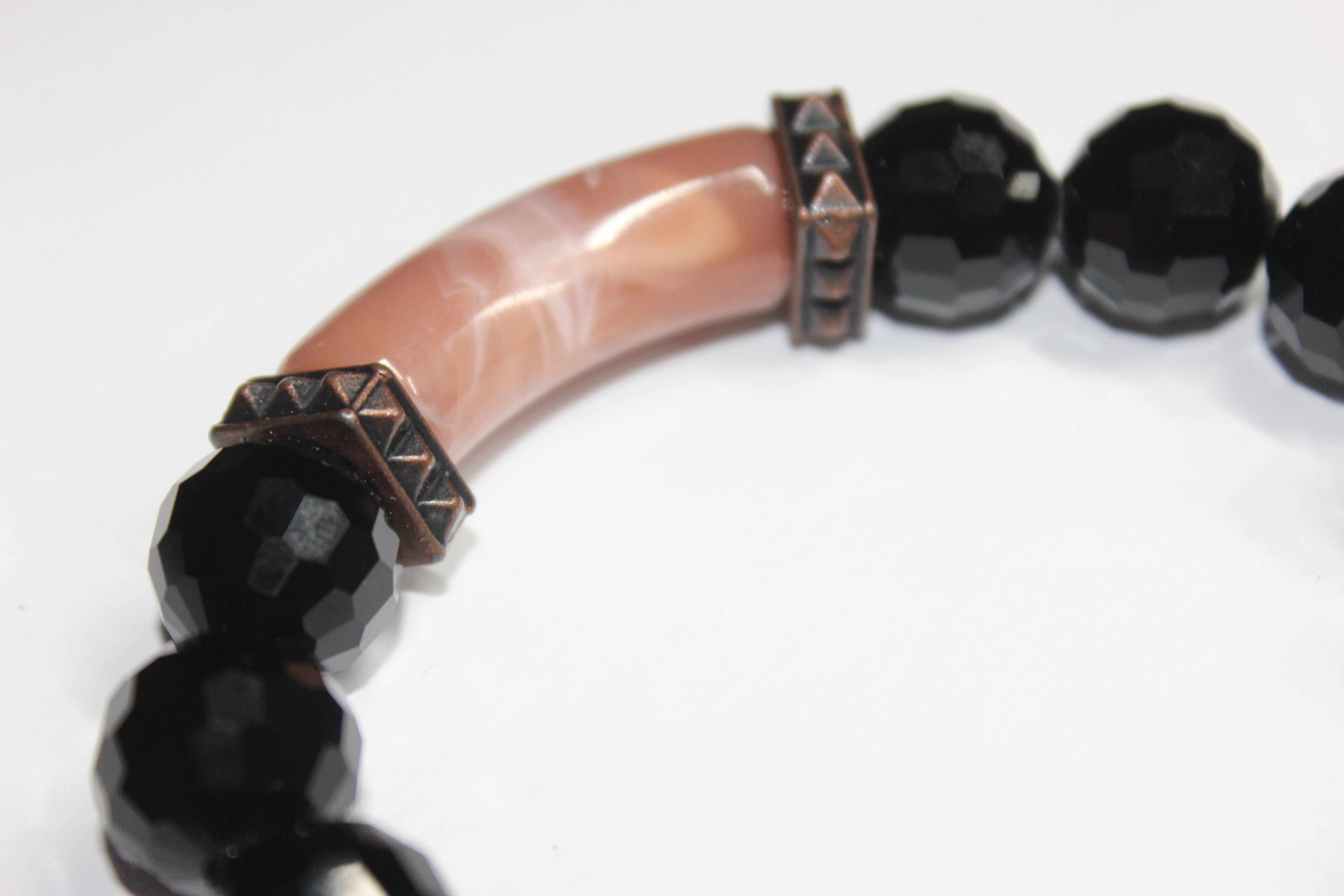 Lórc Black Ice Beaded Bracelet
