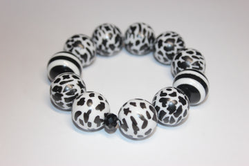 Black & White Large Beaded Bracelet
