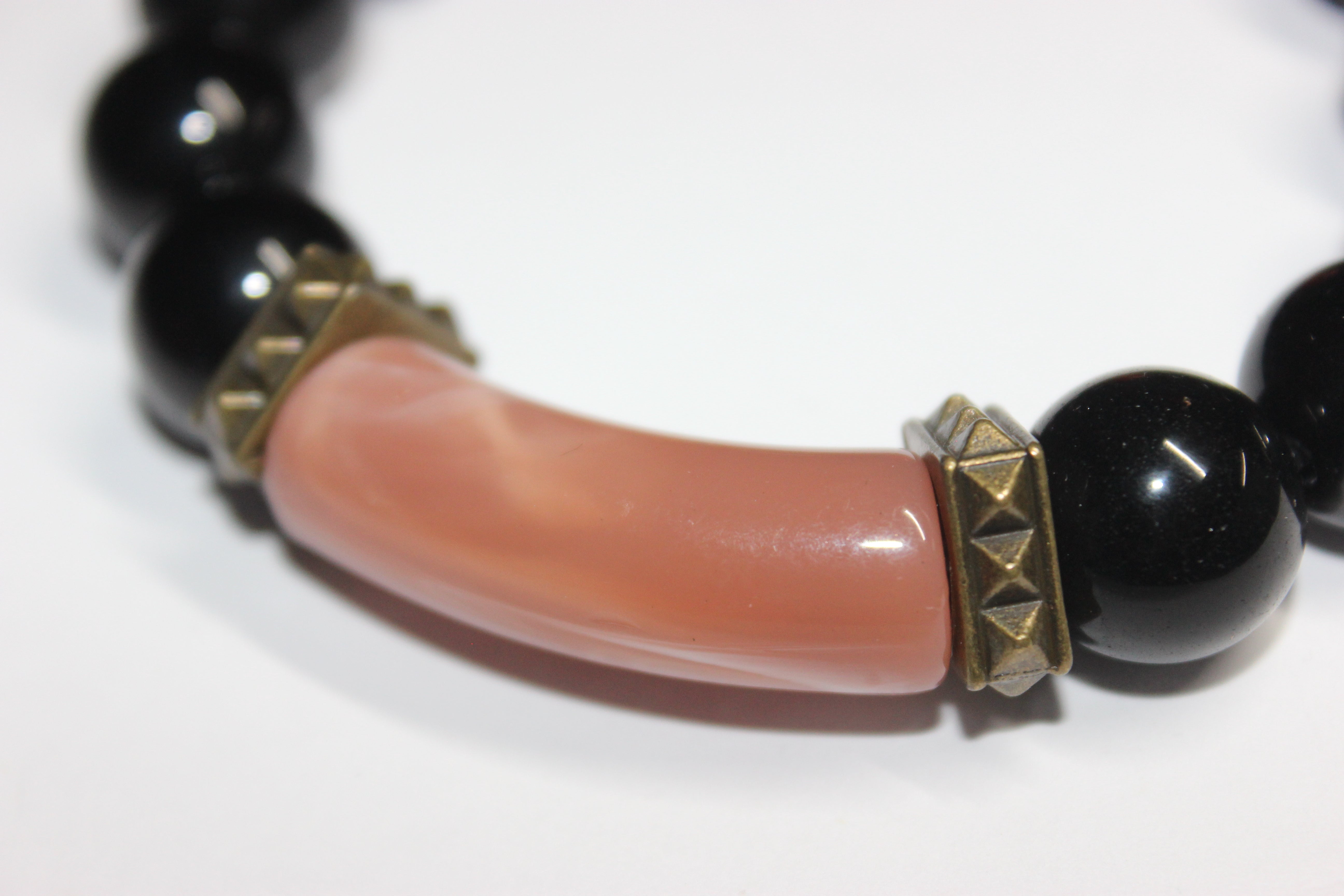 Pàralov Black Beaded Bracelet