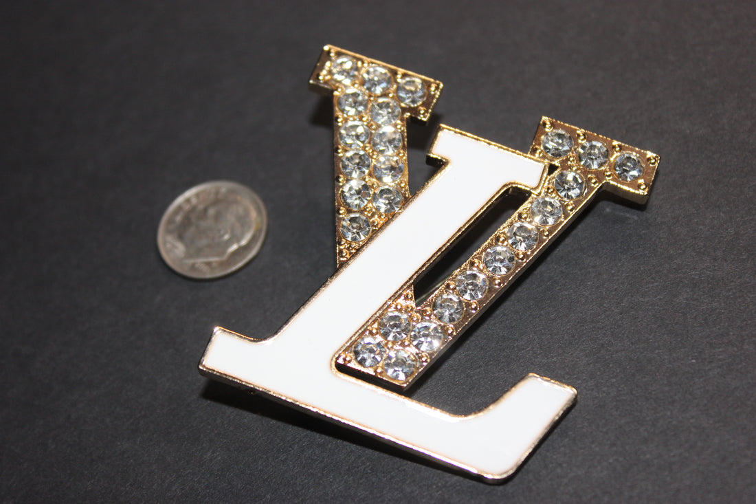 White & Gold Rhinestone Brooch Pin