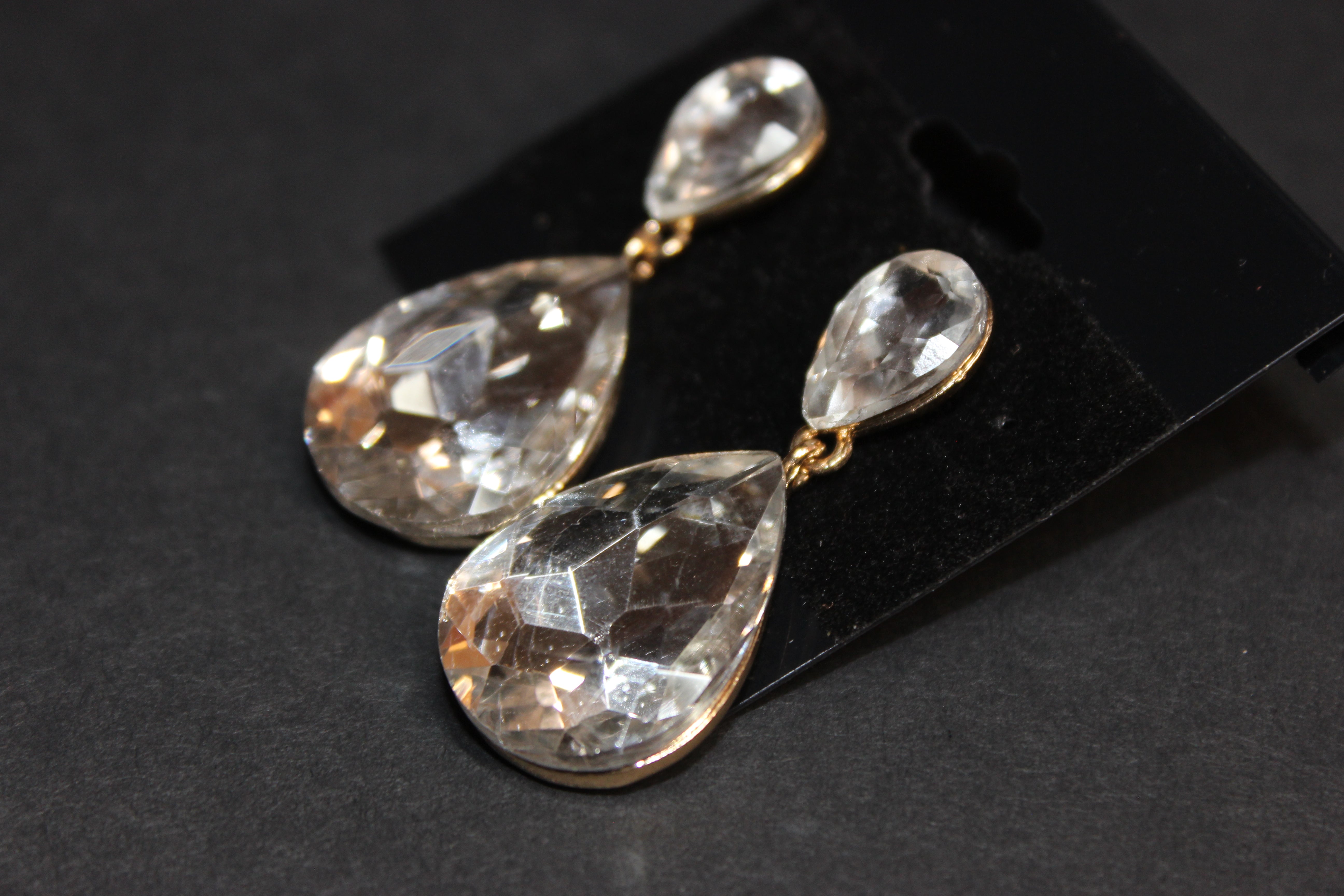 Clear Crystal Drop Earrings