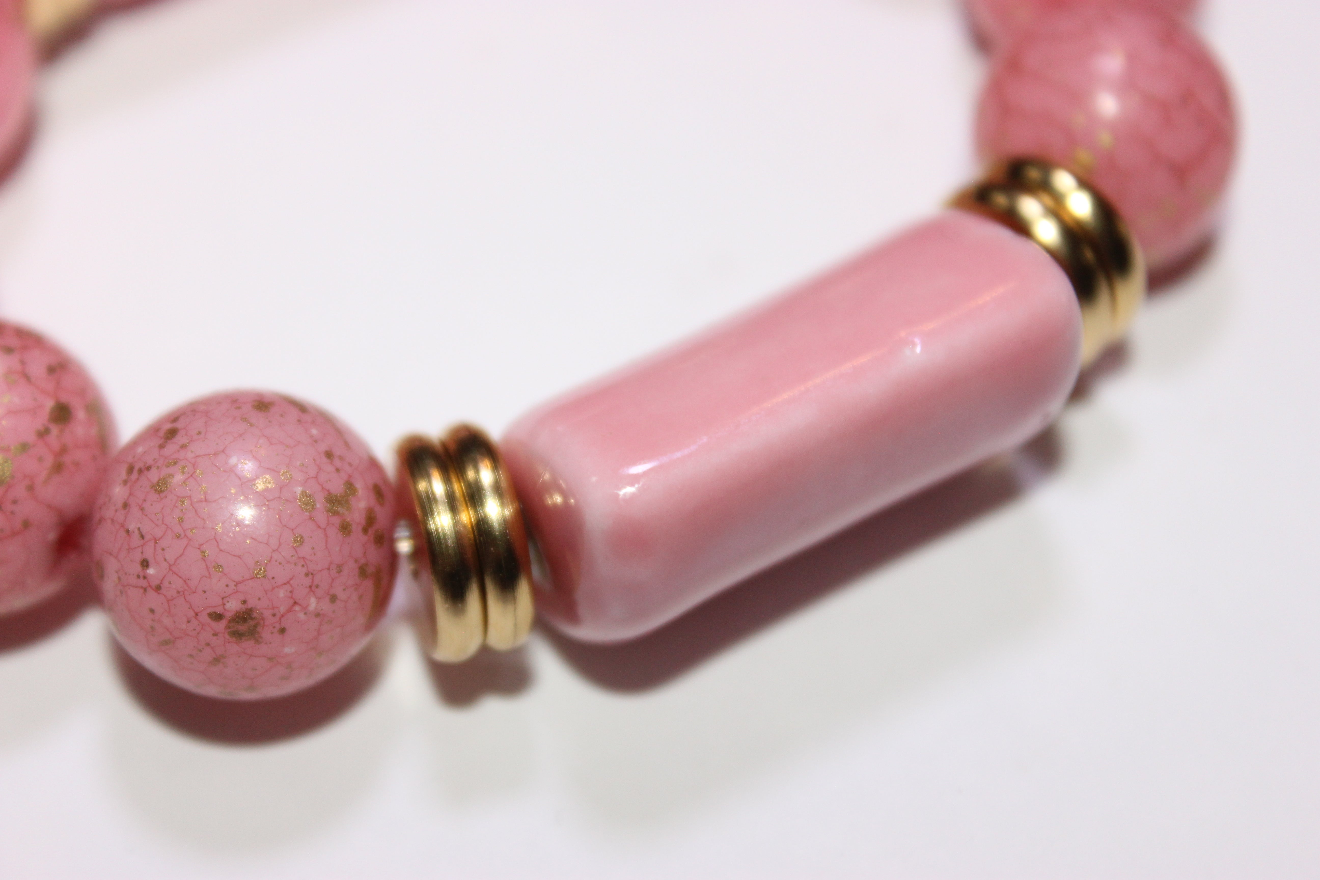 Pink & Gold Pink Paint Splash Tweet The Jeweler Exclusive Beaded Bracelet
