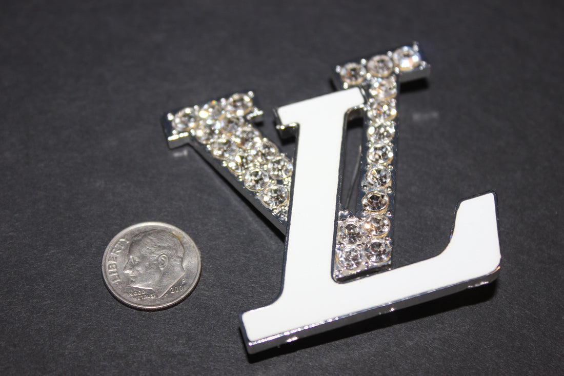 White & Silver Rhinestone Brooch Pin