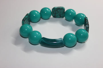 💪🏽Shades Of Turquoise Large Beaded Bracelet