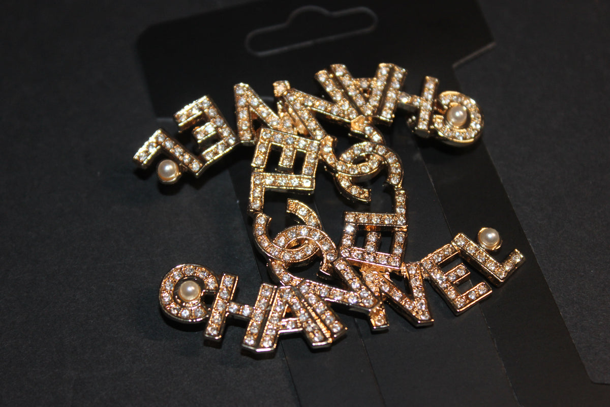 Gold Rhinestone w/ Pearl Brooch Pin
