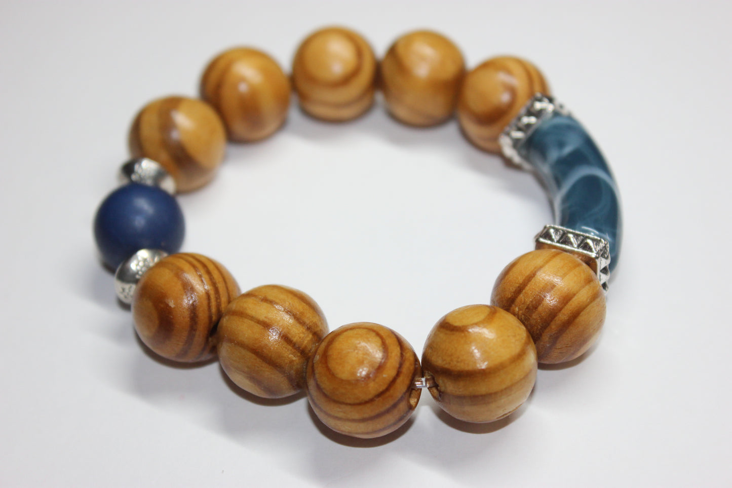 Shades Of Blue & Wood Beaded Bracelet