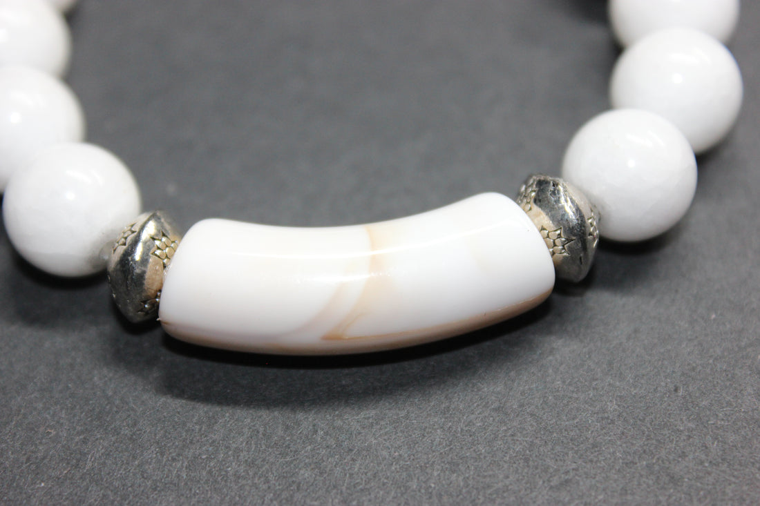 White & Silver Beaded Bracelet ONRÉ Collection