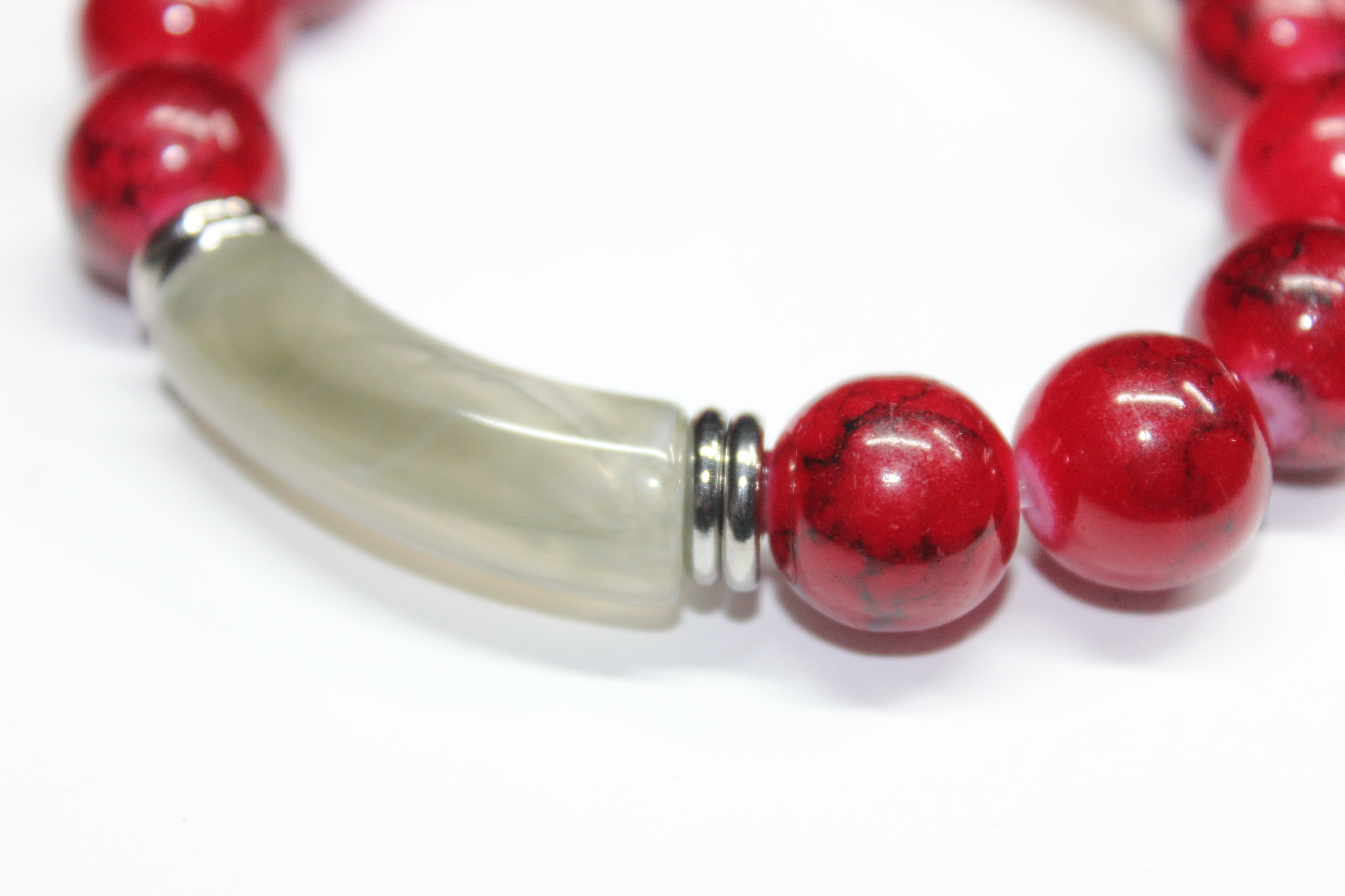 Grey & Red Onrè Beaded Bracelet