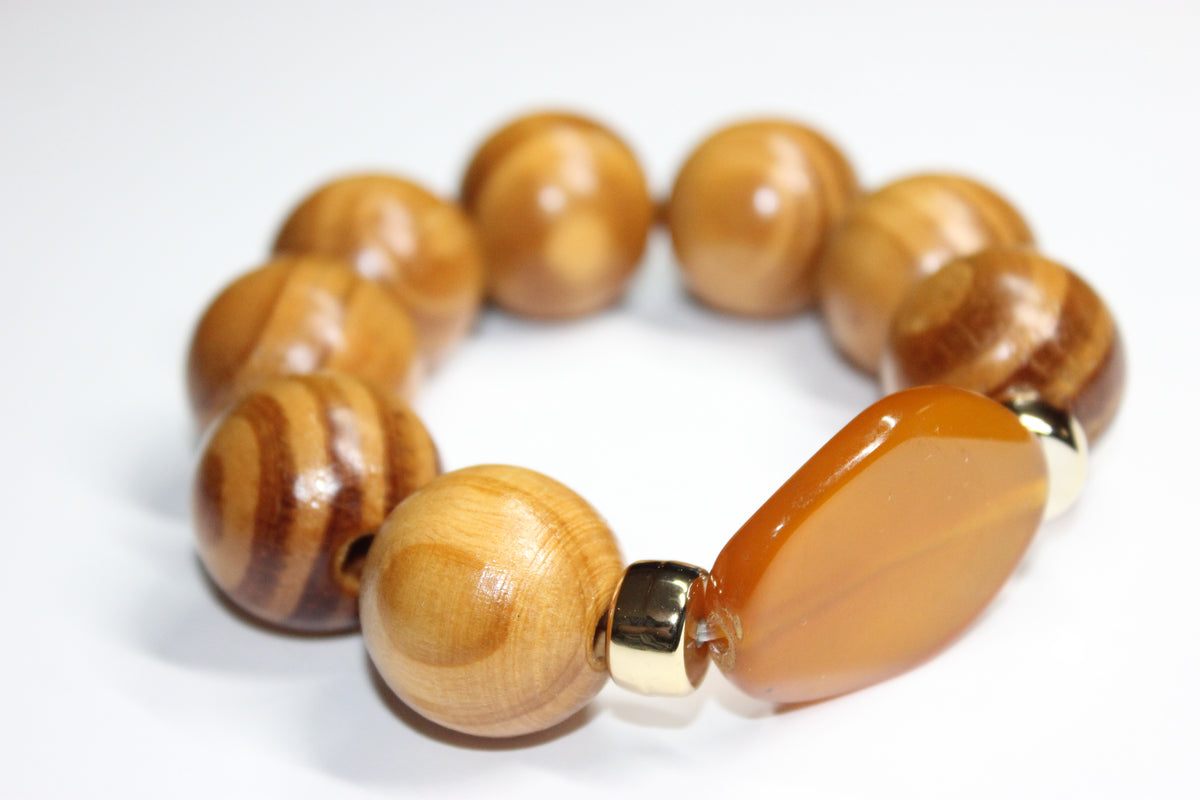 Large Mirahee Wooden Beaded Bracelet (Gold)