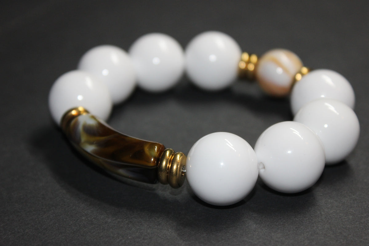 Shades Of Brown & White Large Beaded Bracelet (GOLD)
