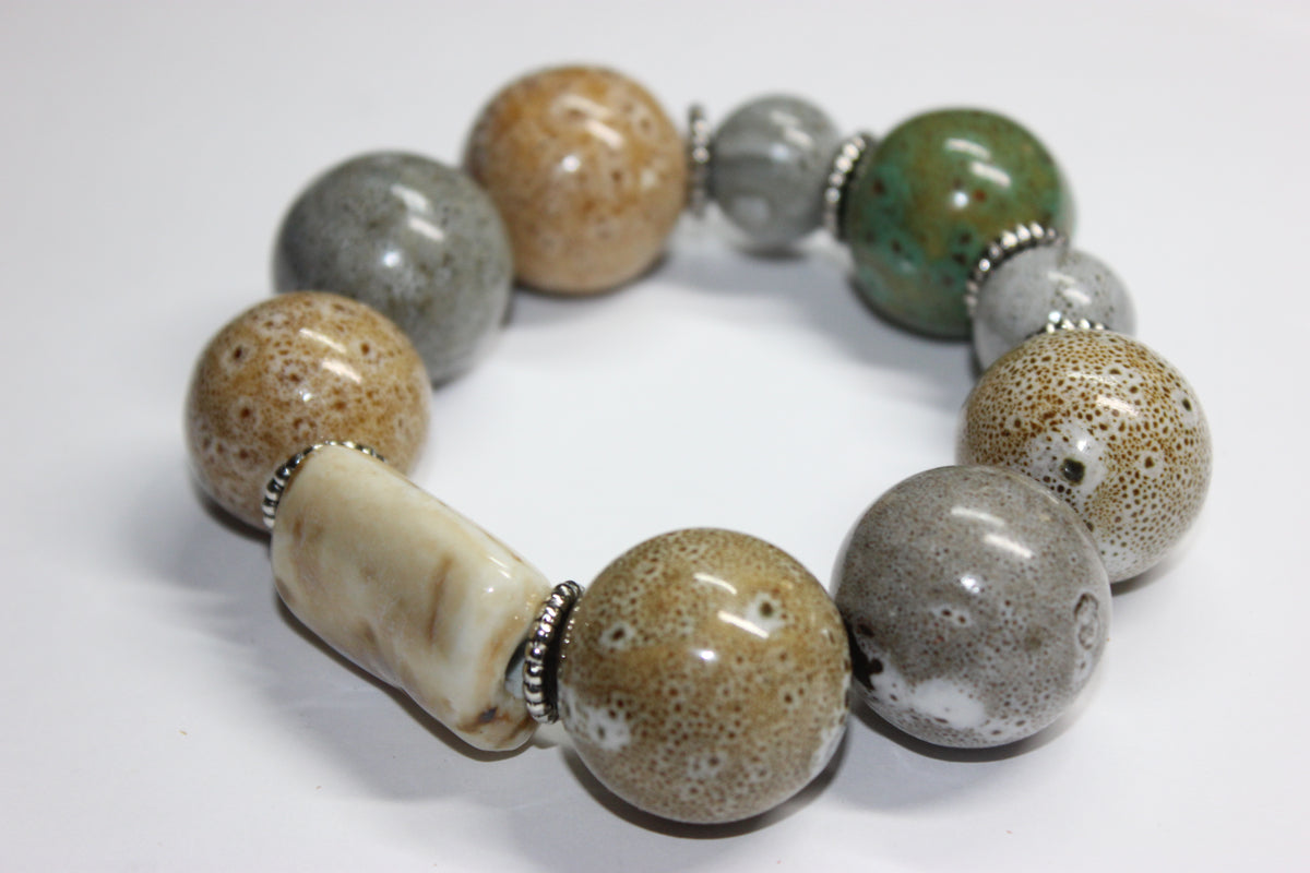 CarrÀge Large Beaded Bracelet